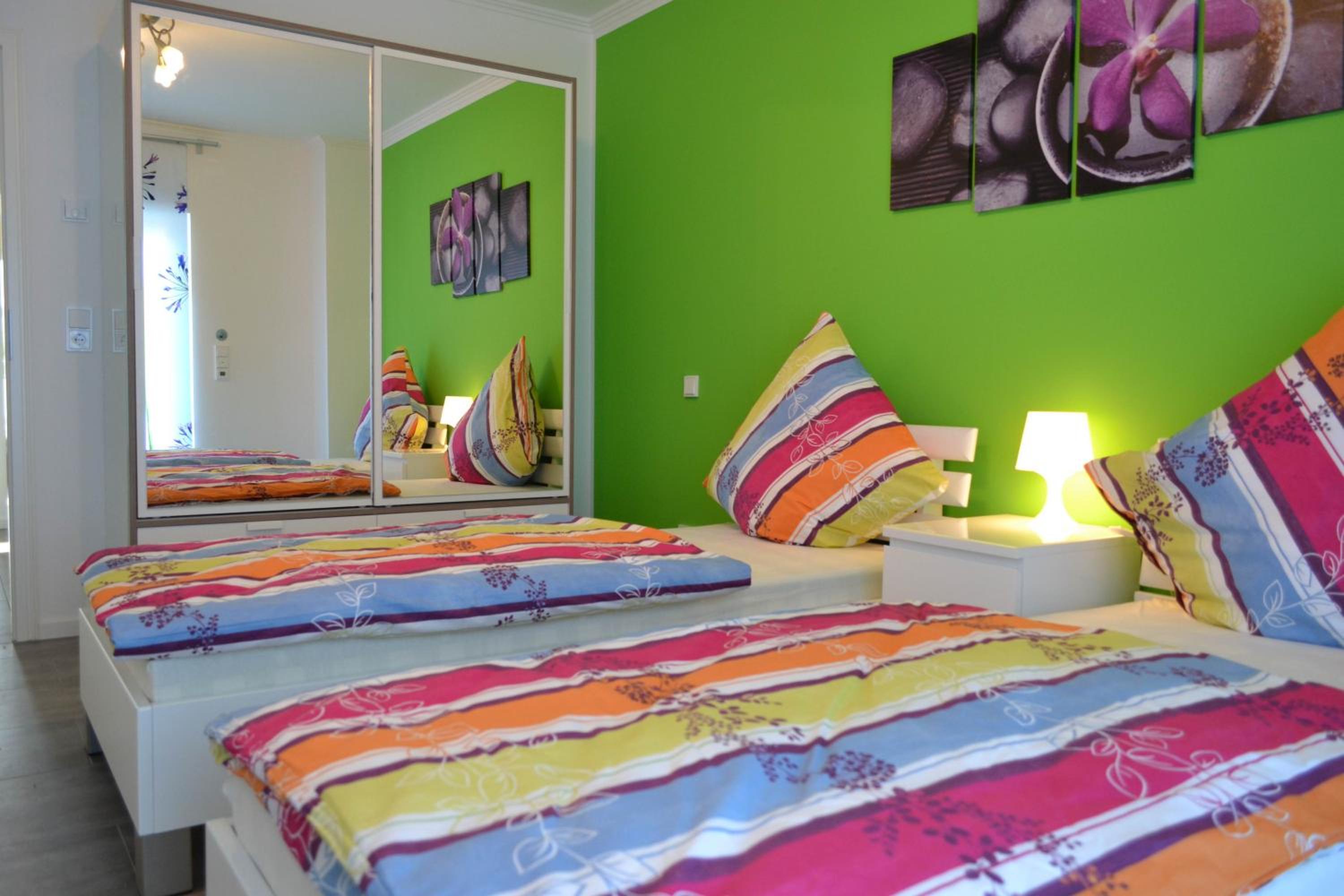 One-Bedroom Apartment with Balcony photo 1