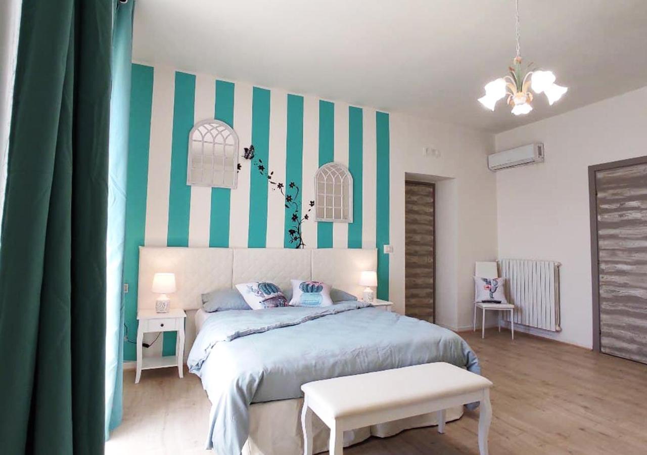 Triple Room with Private Bathroom photo 1