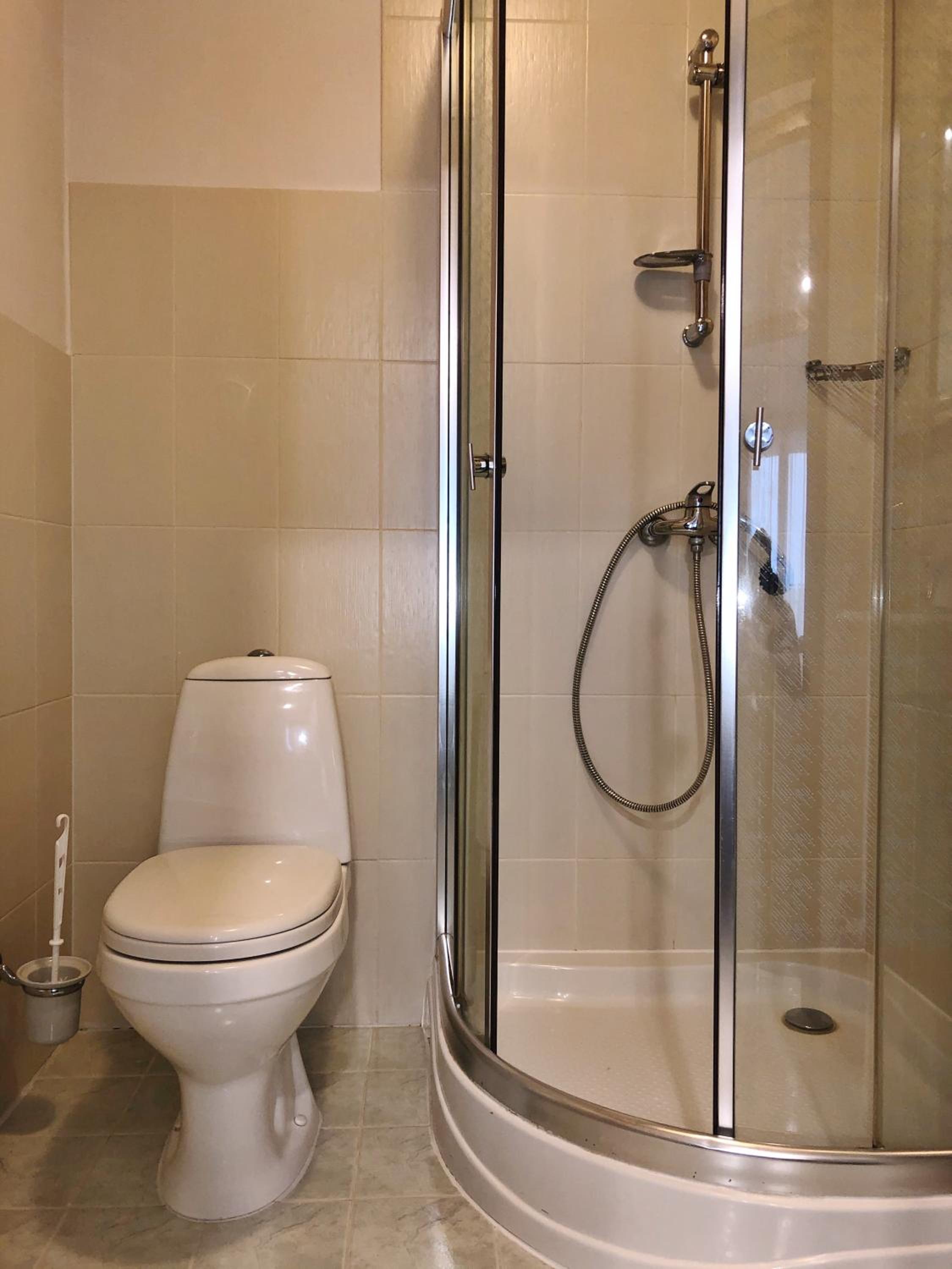 Double or Twin Room with Balcony - Photo 15
