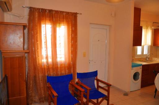 Two-Bedroom Apartment with City View - Photo 48
