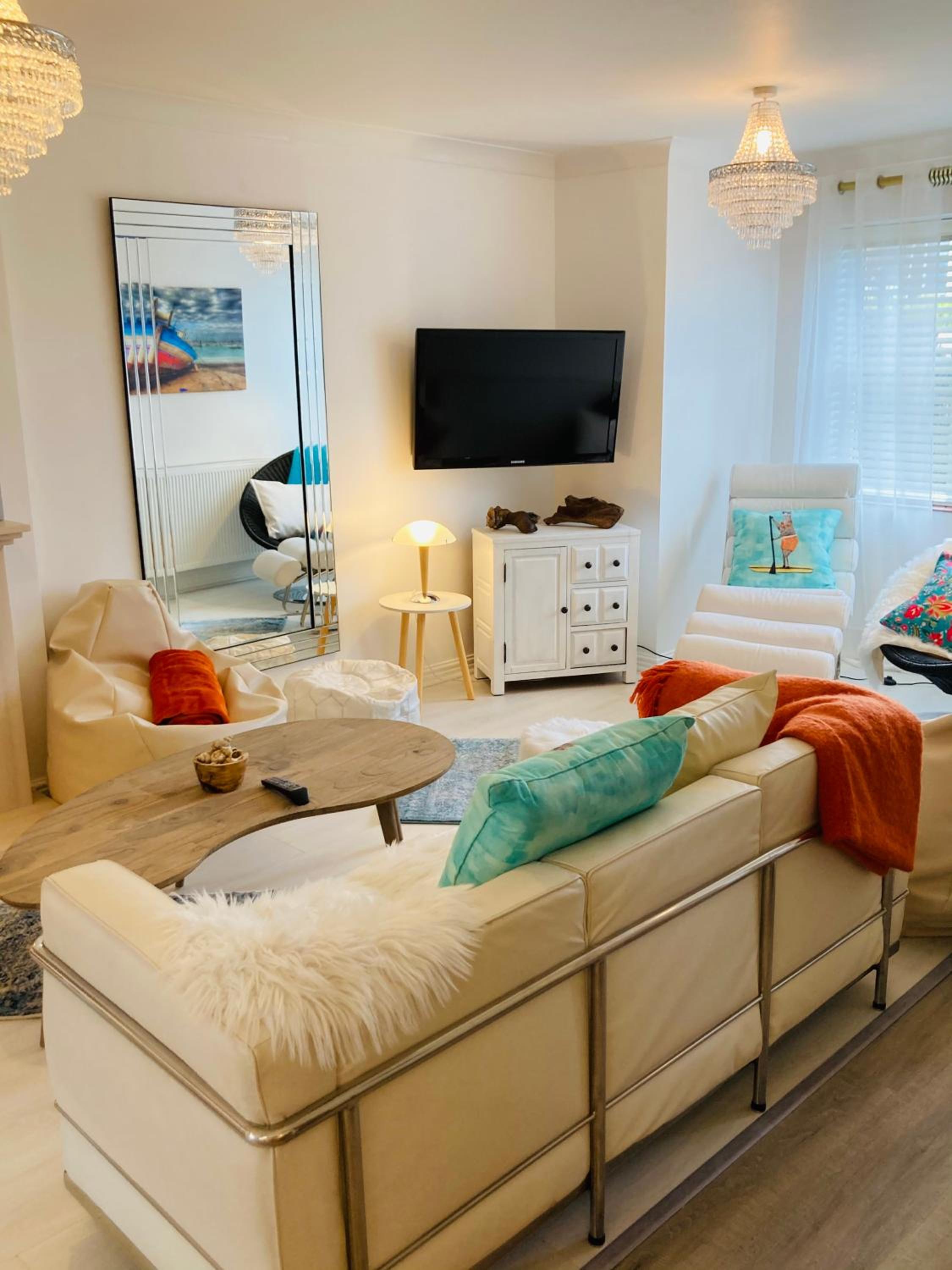 Four-Bedroom House photo 1
