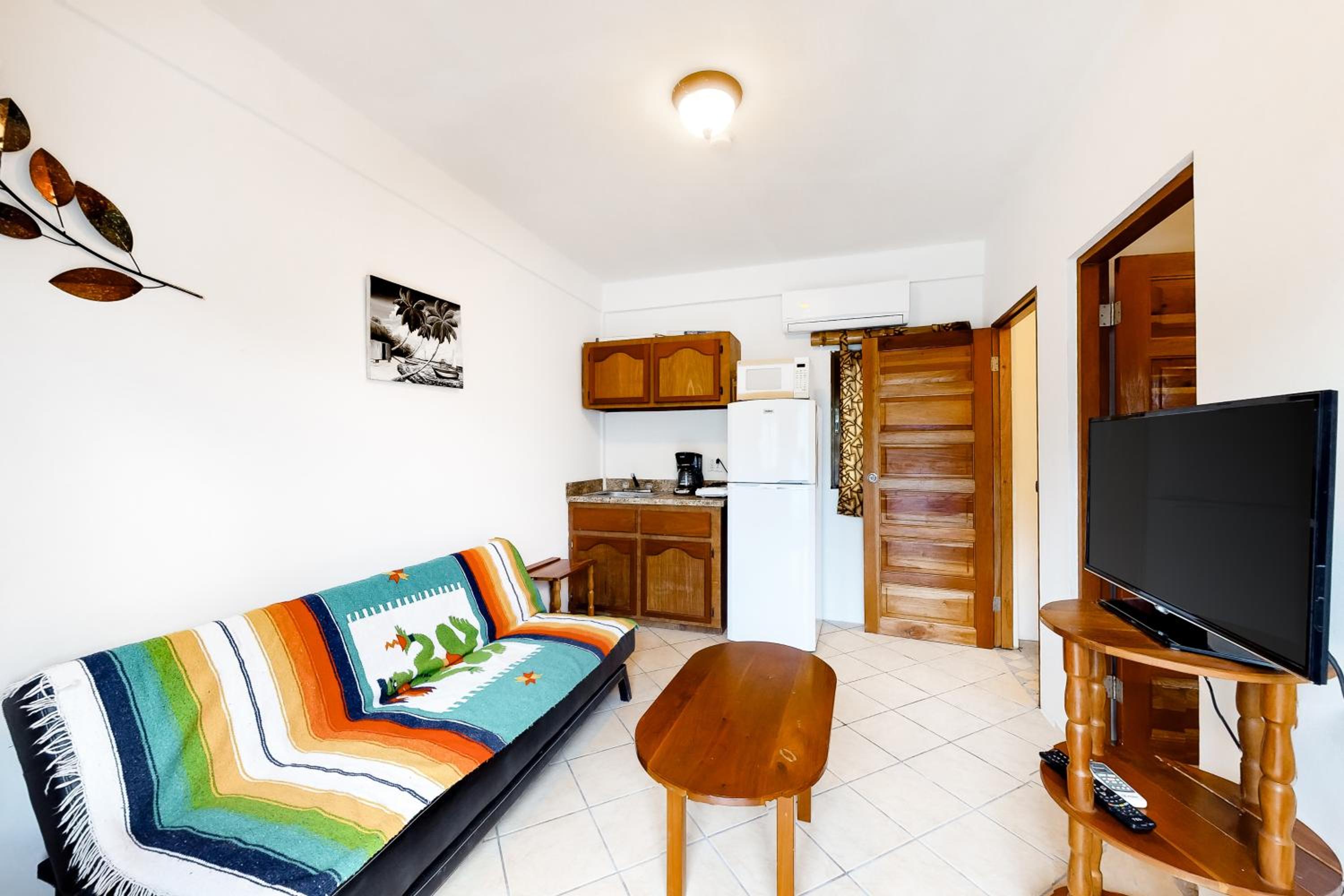 One-Bedroom Suite photo 1