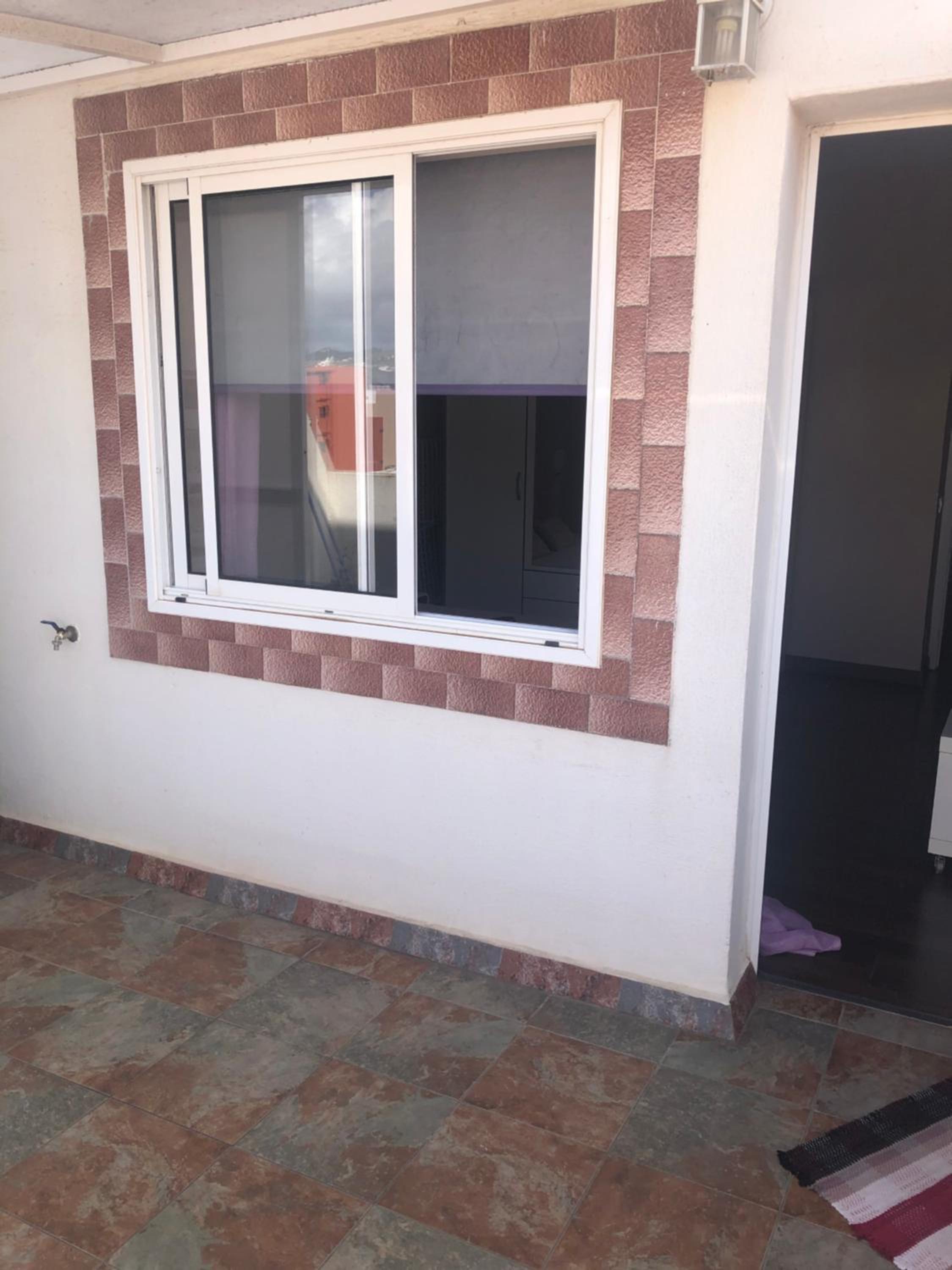 Penthouse Apartment - Photo 2