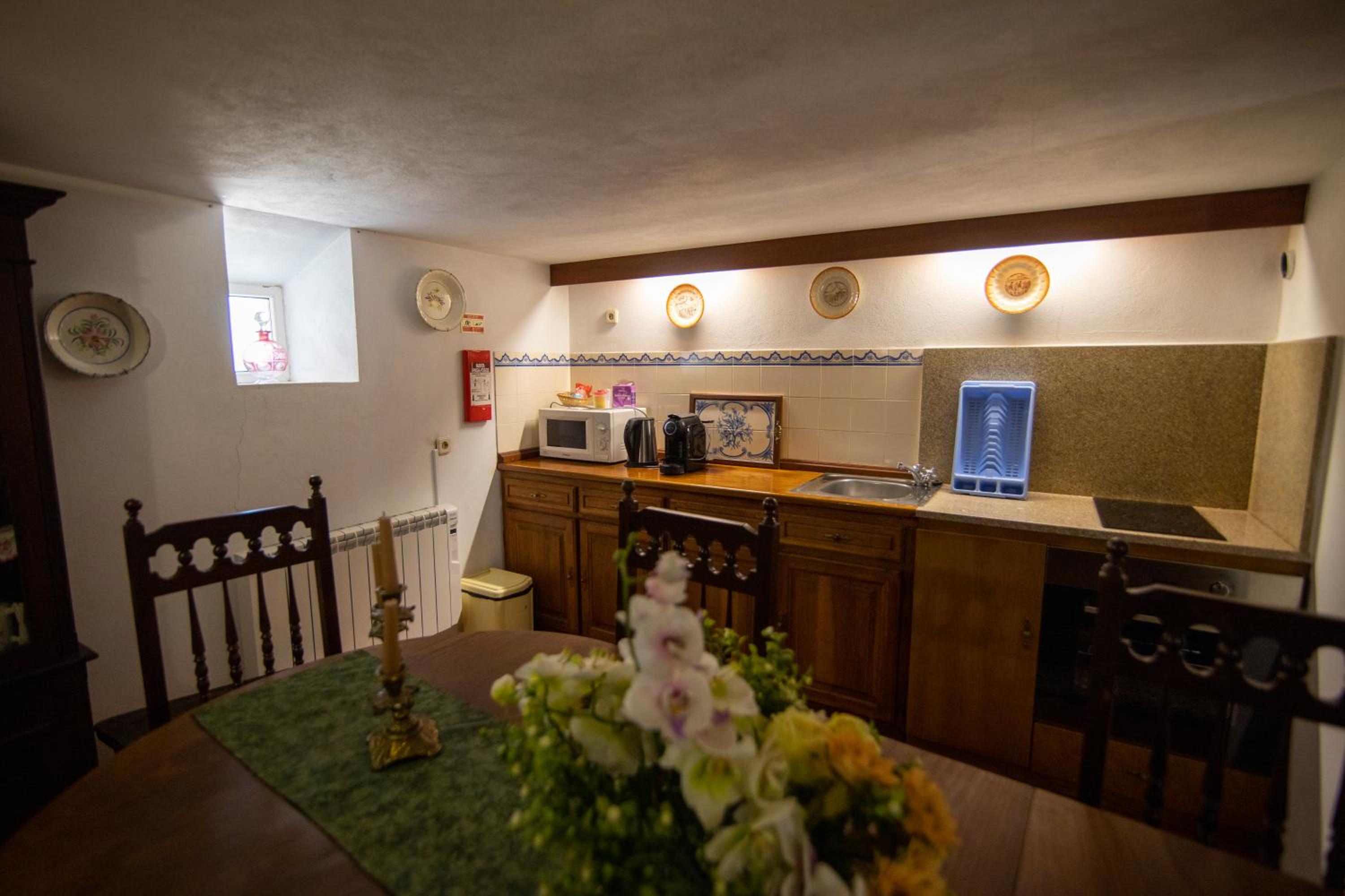 Two-Bedroom House - Photo 13