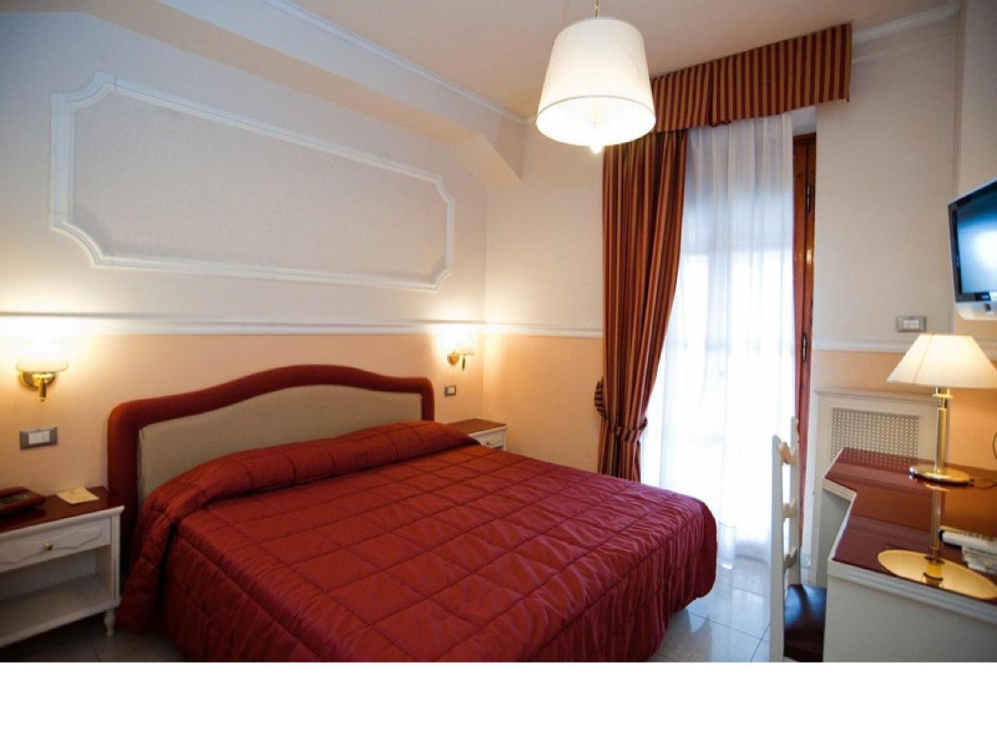 Superior Double or Twin Room - Photo 1