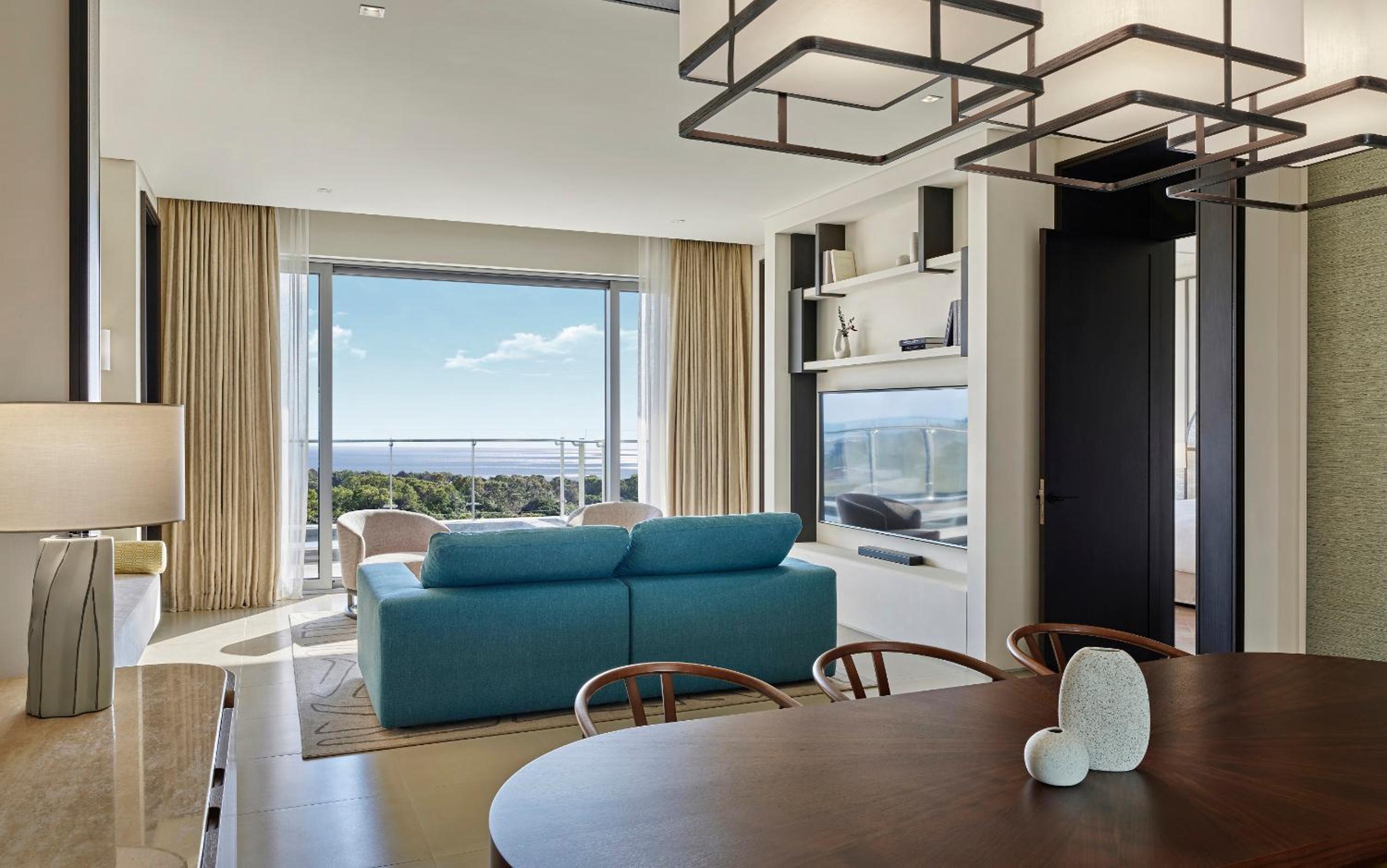 Prestige Hill Suite, Garden View - Gran J Happy Hour (Unlimited Alcohol) photo 2