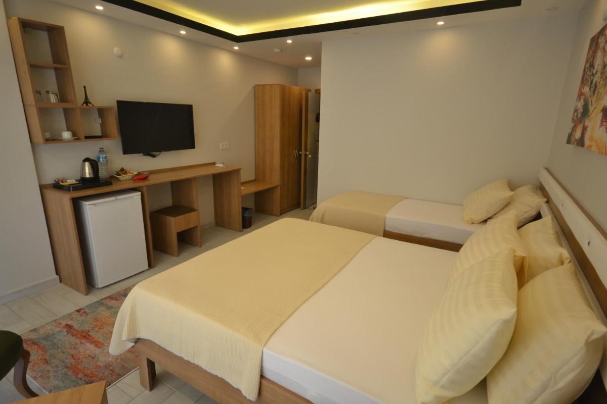 Economy Double Room photo 3