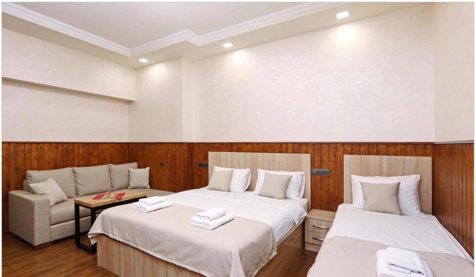Comfort Triple Room