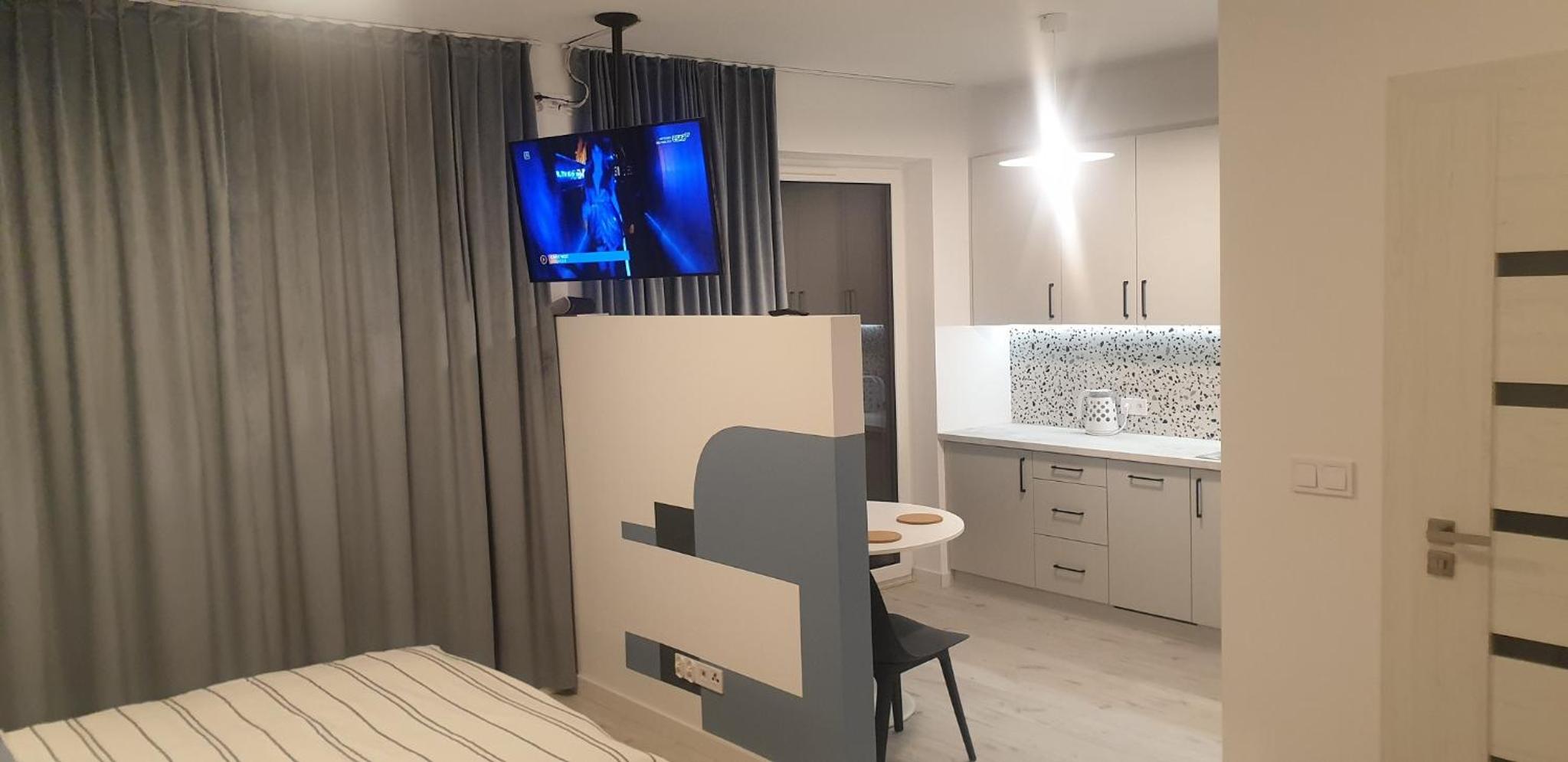 Studio Apartment