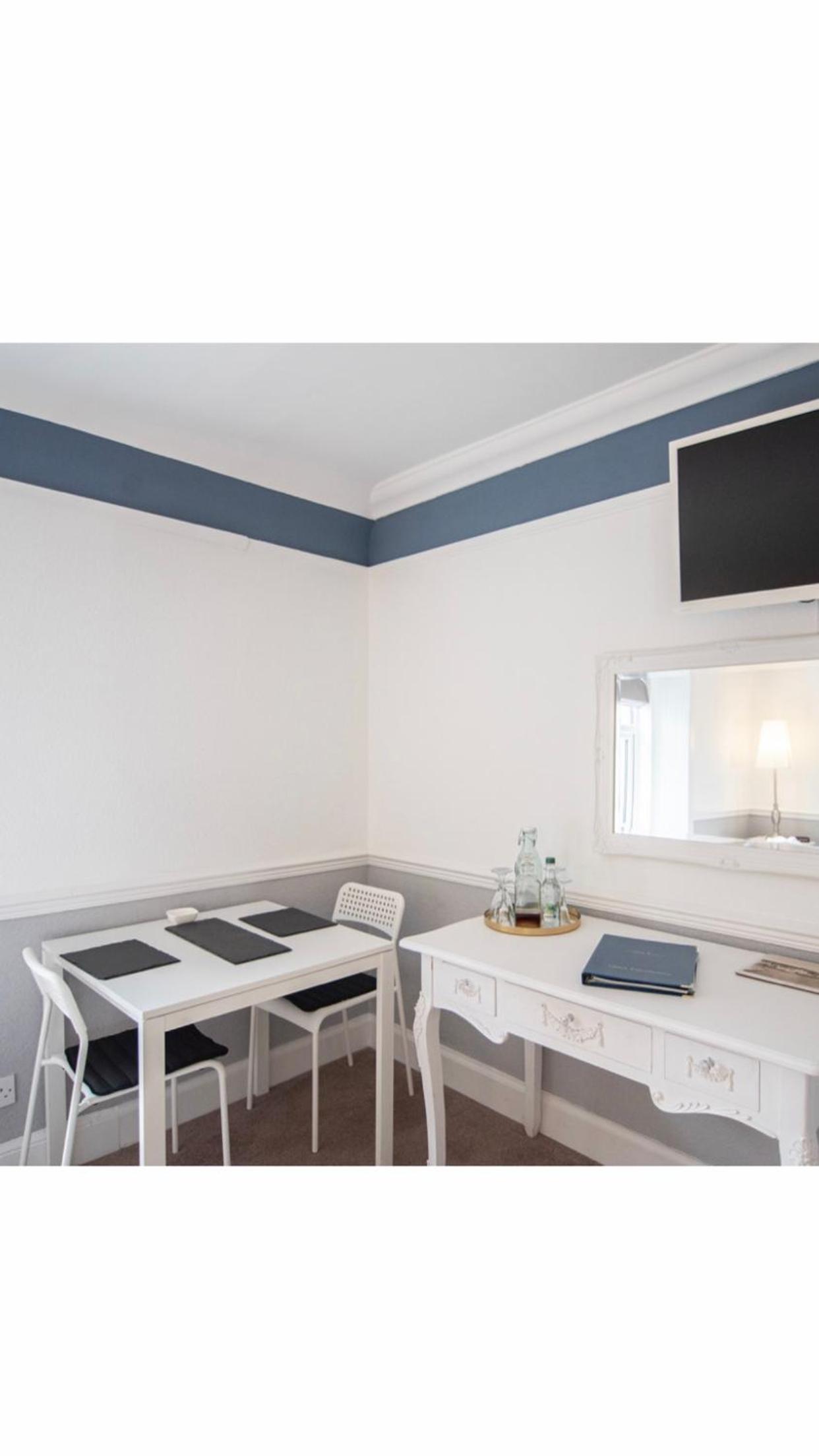Superior Double Room - Photo 3