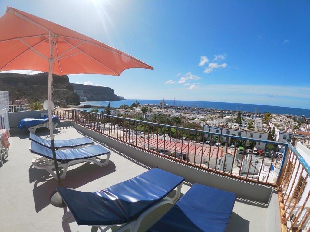 One-Bedroom Apartment with Sea View and Terrace