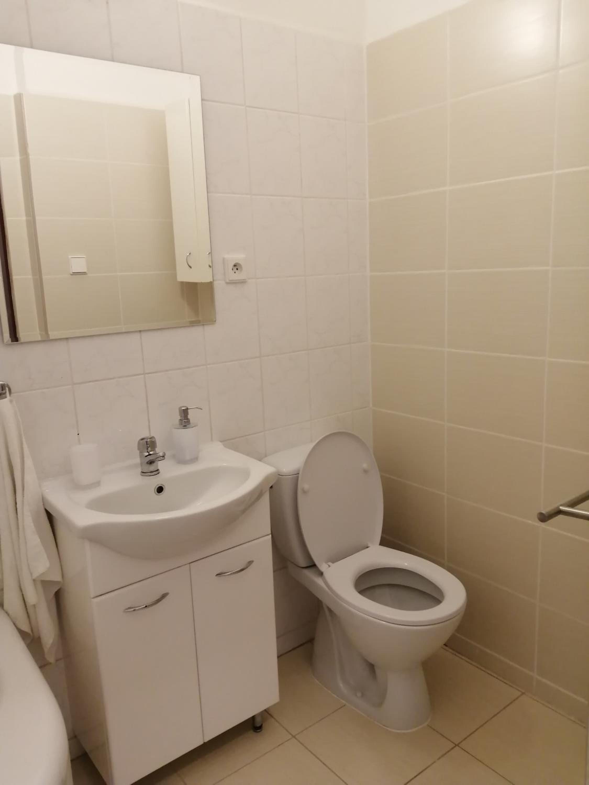 Double or Twin Room photo 3