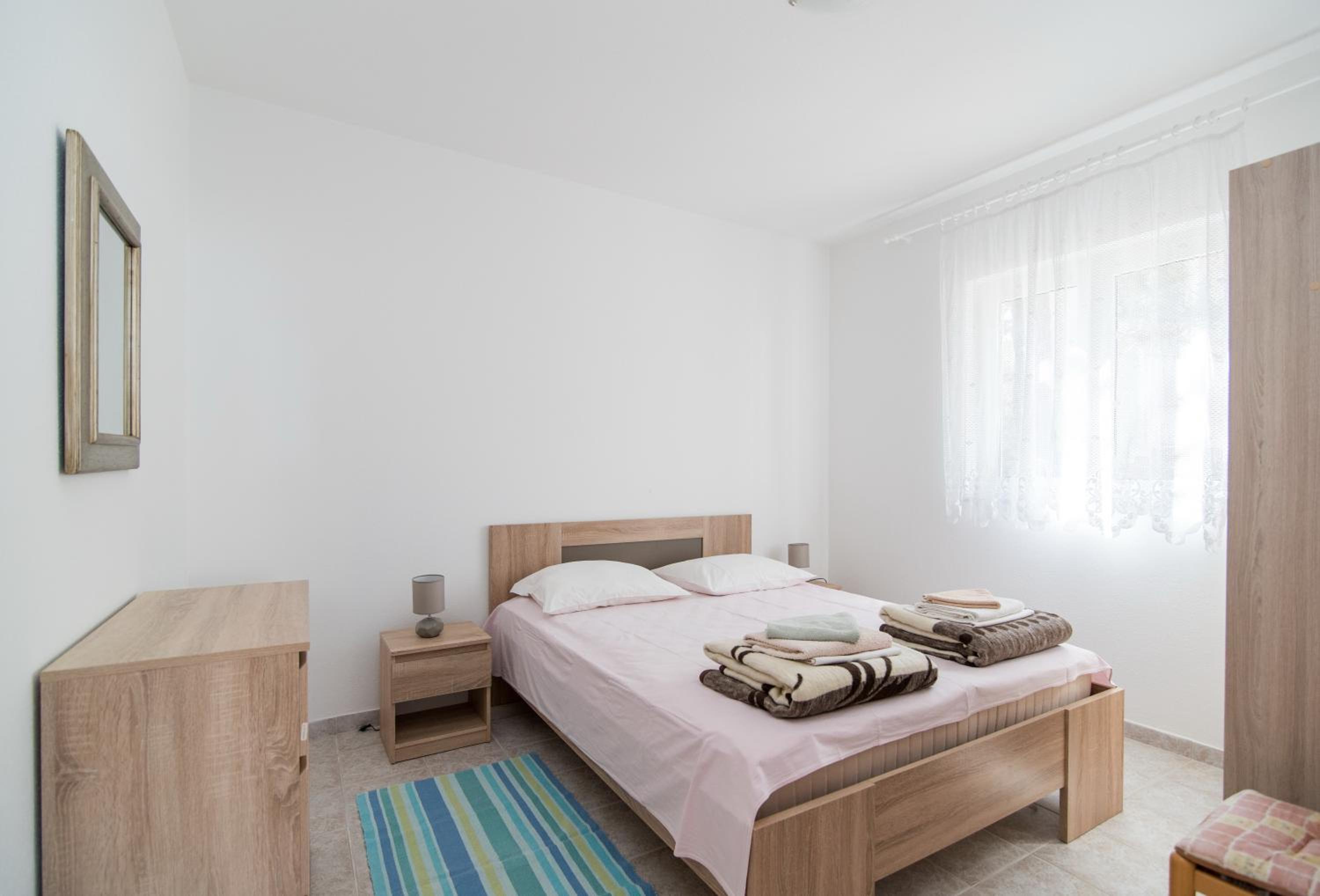 Three-Bedroom Apartment with Terrace photo 1