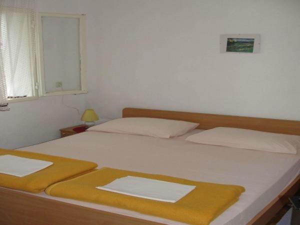 Standard Two Bedroom Apartment with Terrace and Garden View photo 1
