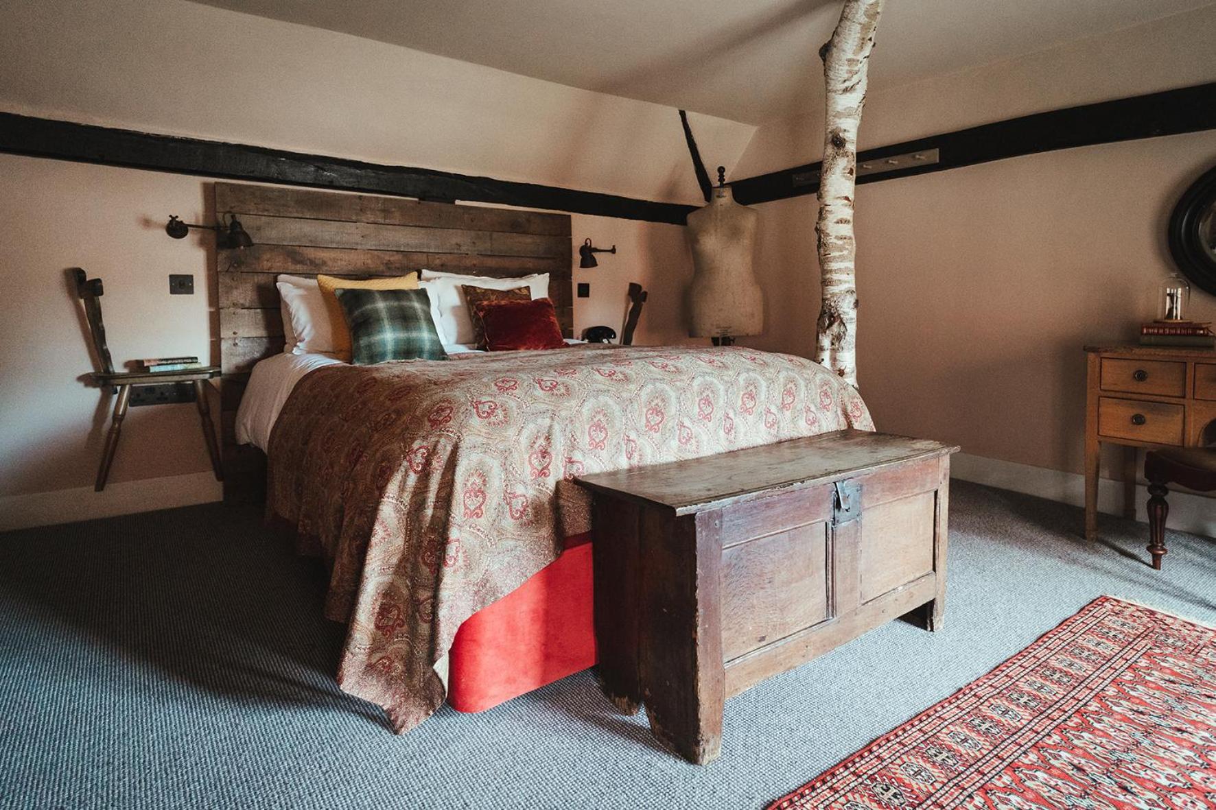Classic Double Room - Photo 9
