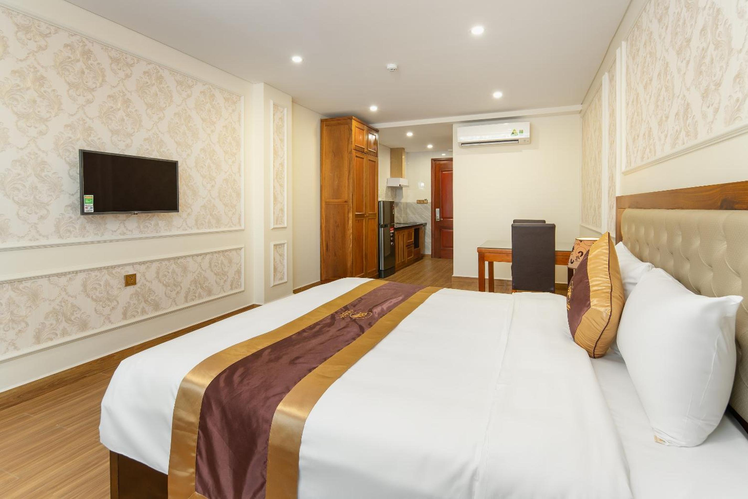Studio Apartment - Photo 6