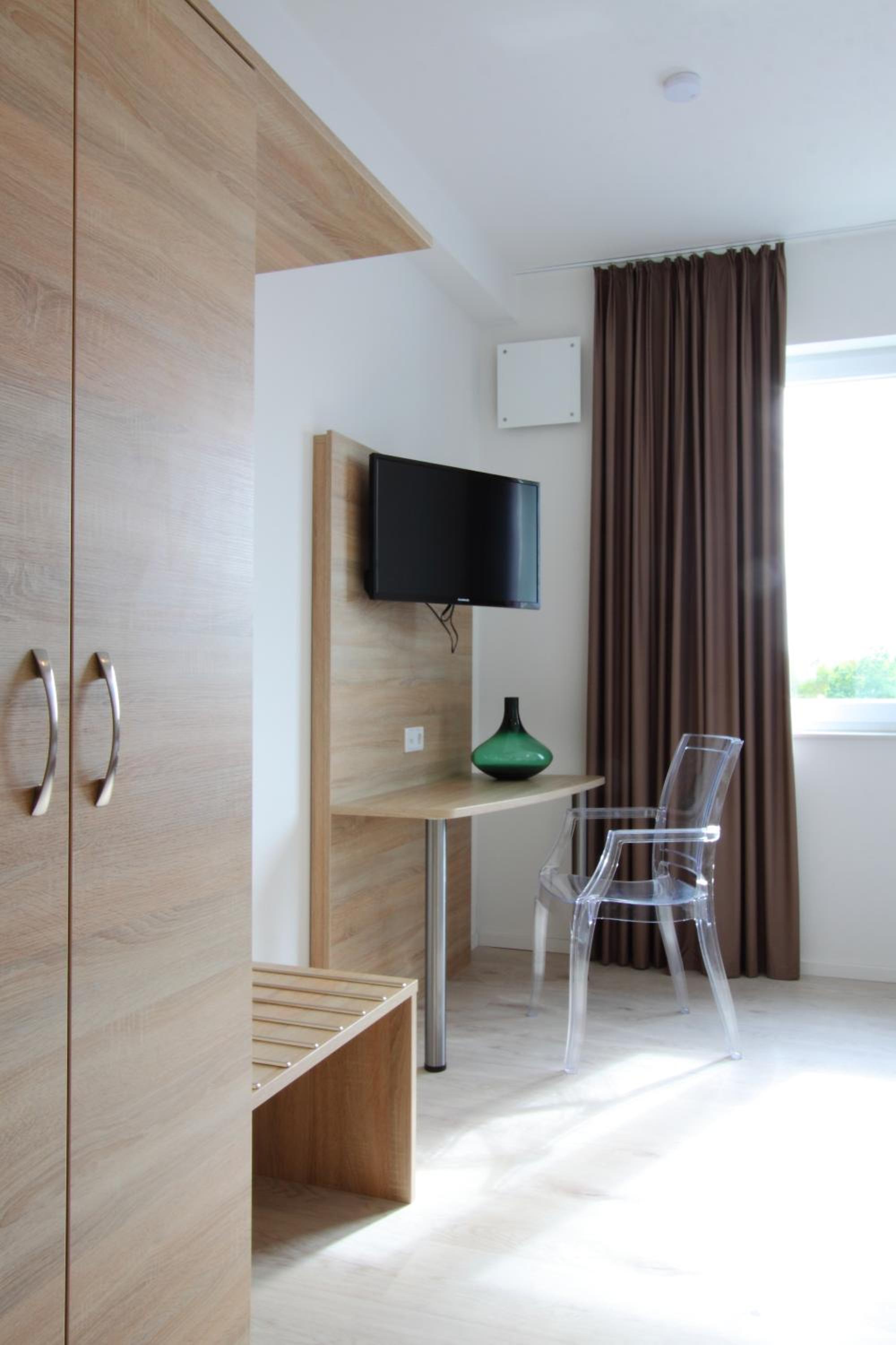 Deluxe Single Room