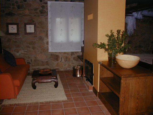 Executive Suite - Photo 2