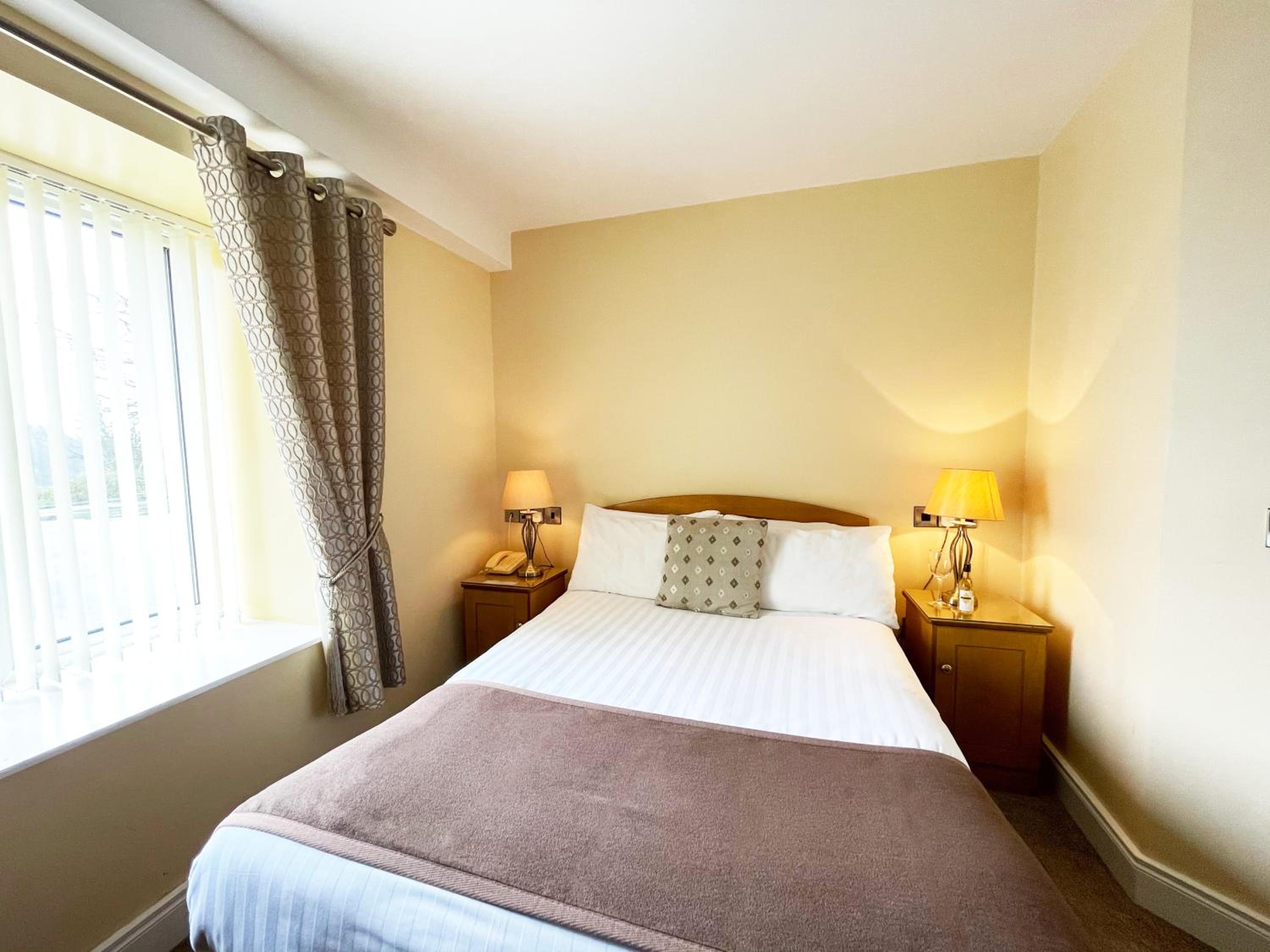 Single Room photo 2