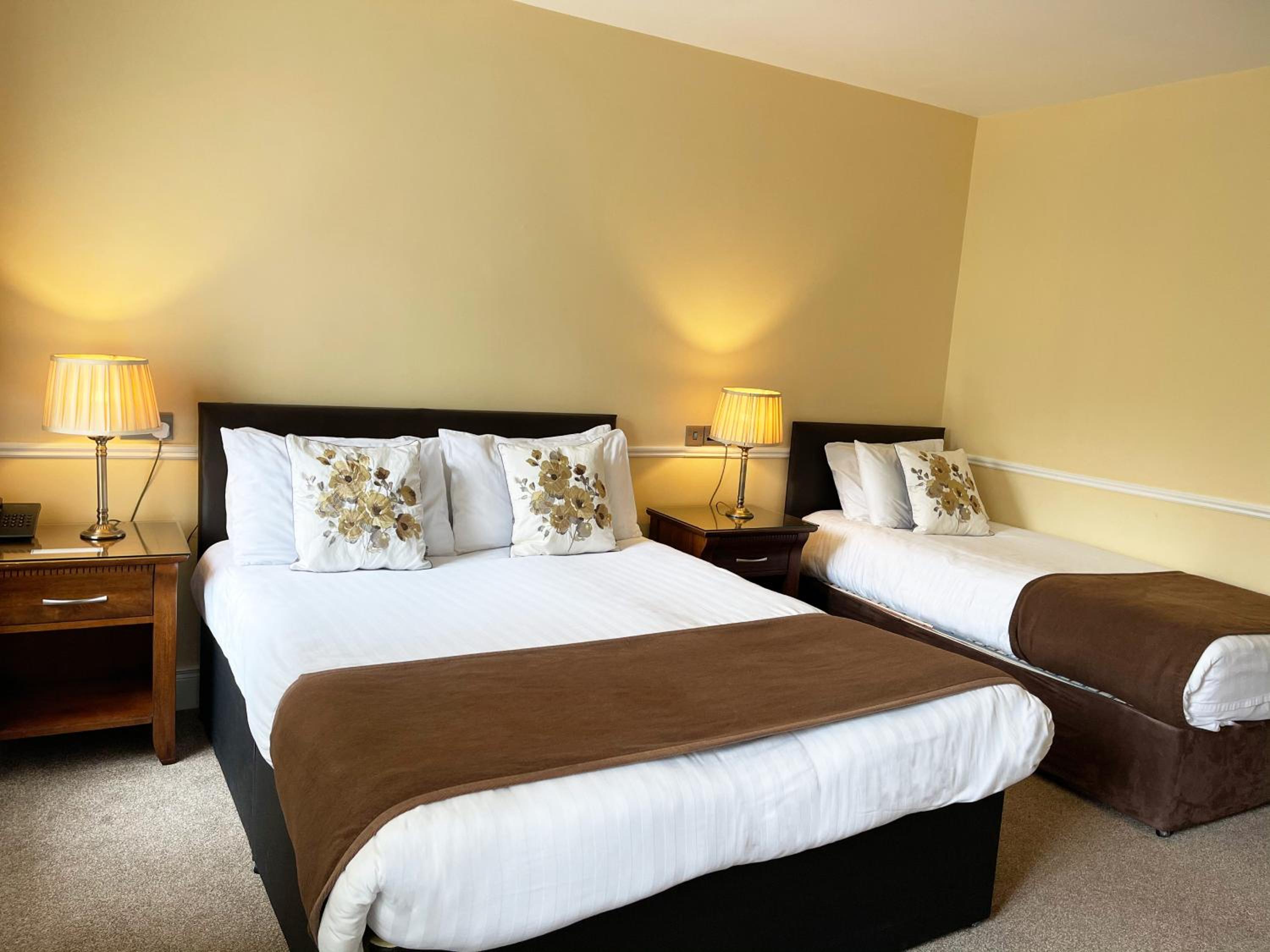 Standard Twin Room photo 1