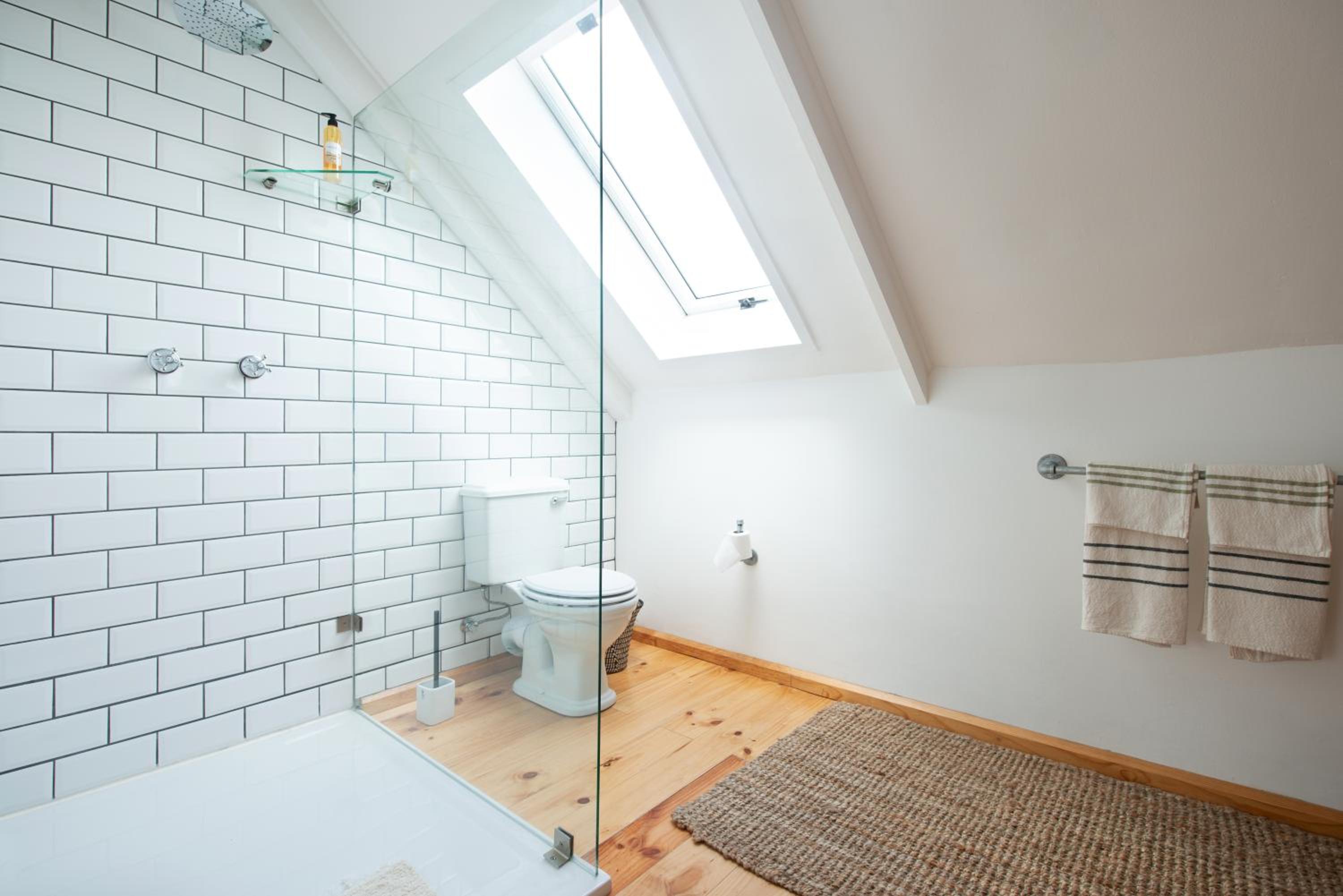Triple Room with Balcony - Photo 5