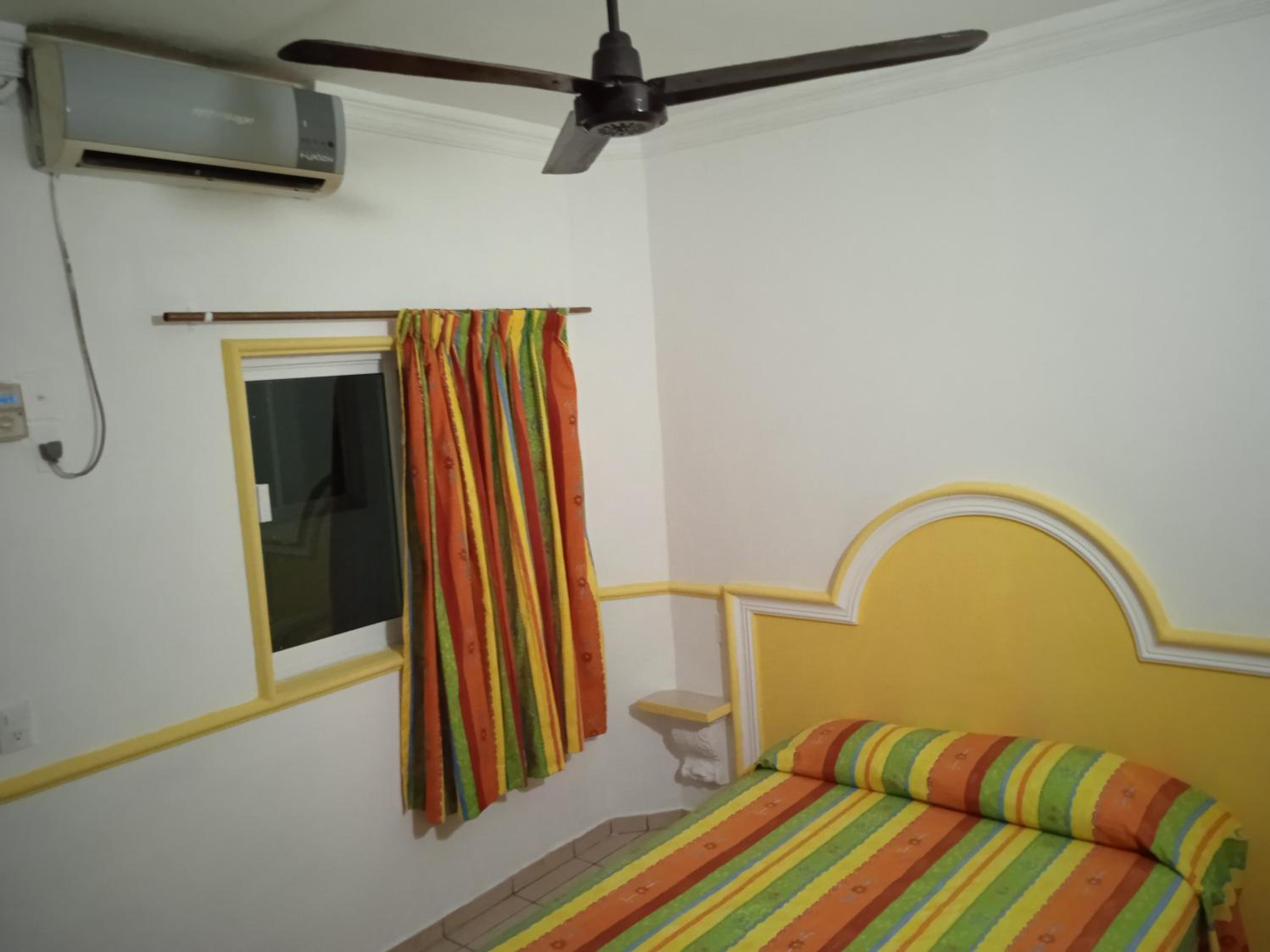 Standard Queen Room - Photo 1