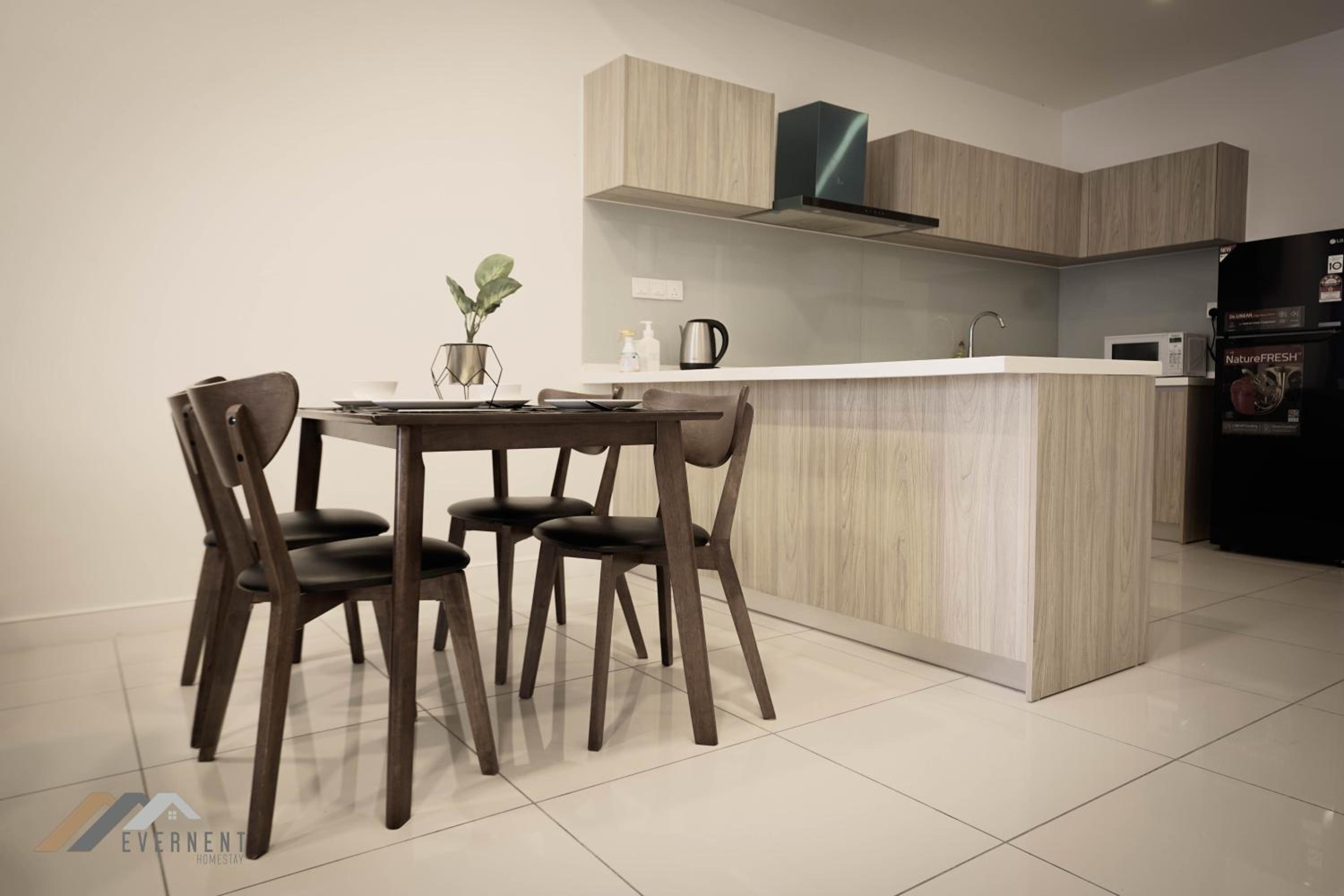 Two-Bedroom Apartment - Photo 9