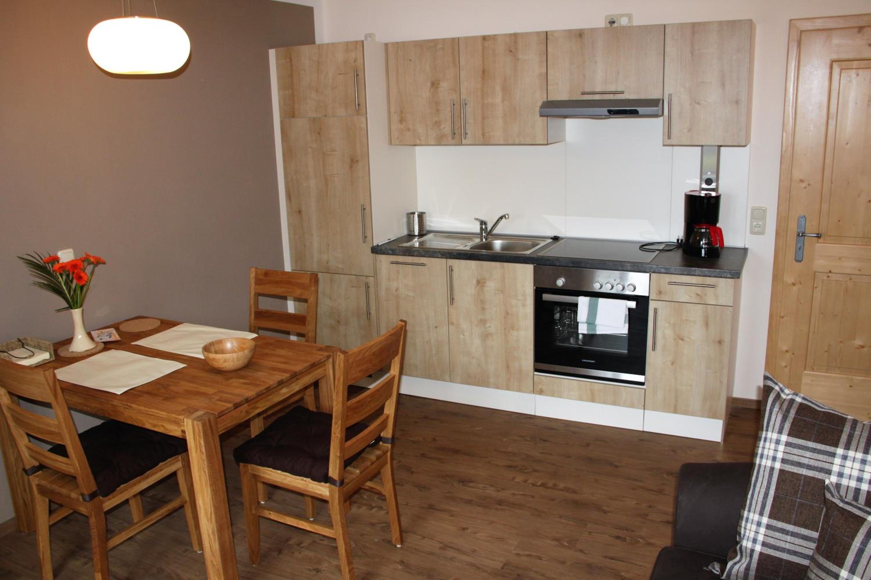 Apartment with Mountain View photo 3