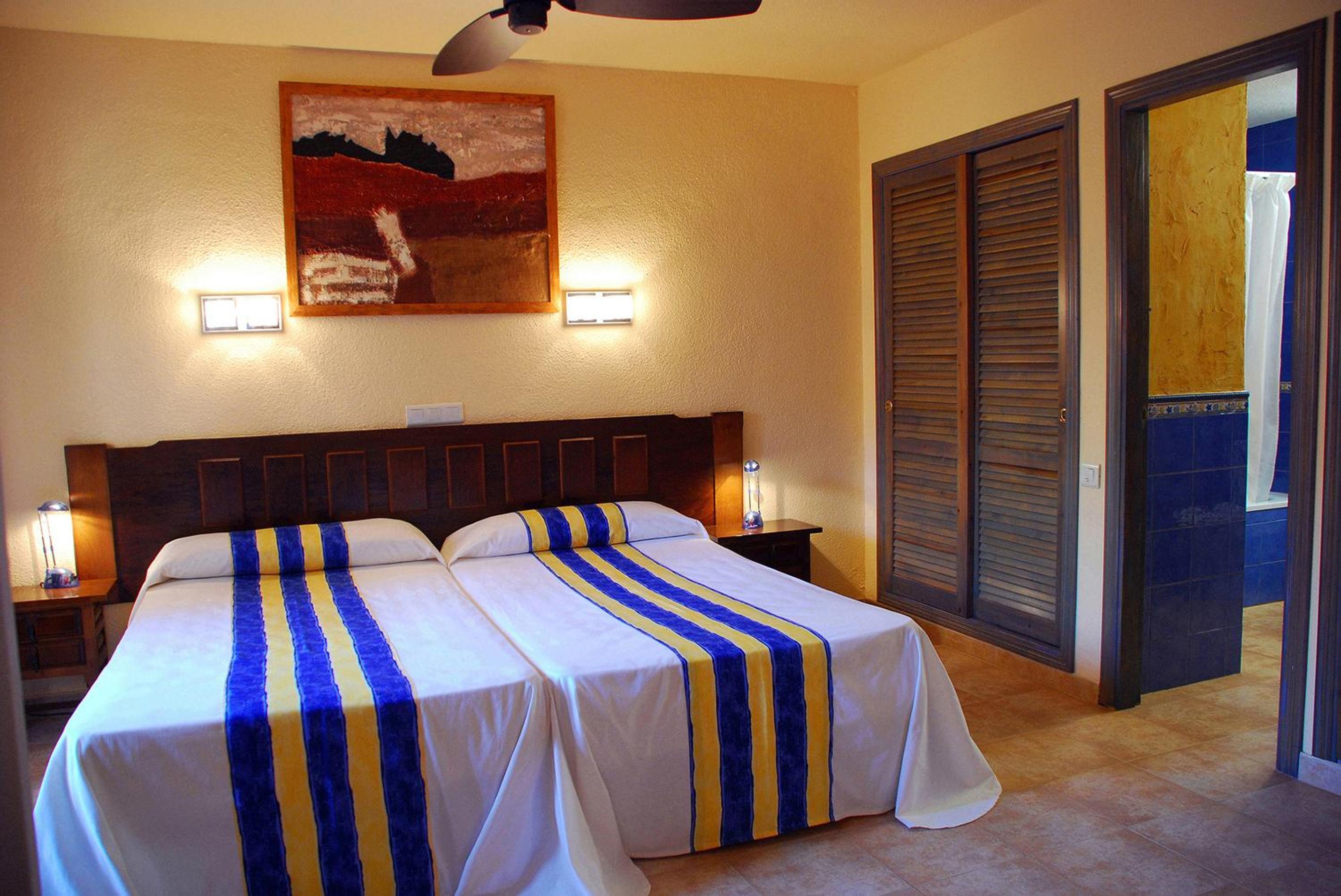 One-Bedroom Apartment (2 Adults) - Photo 7