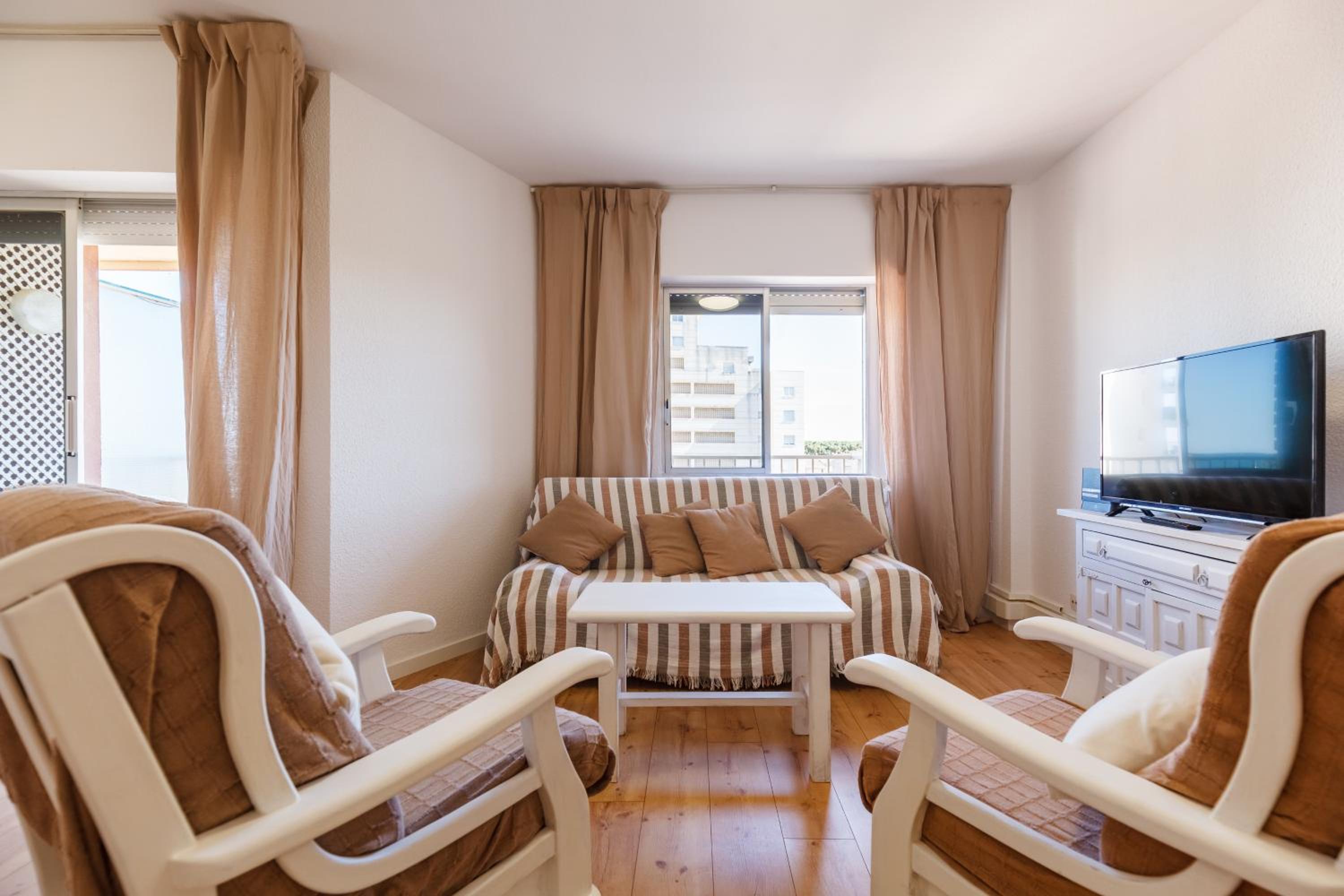 Apartment with Balcony - Photo 1