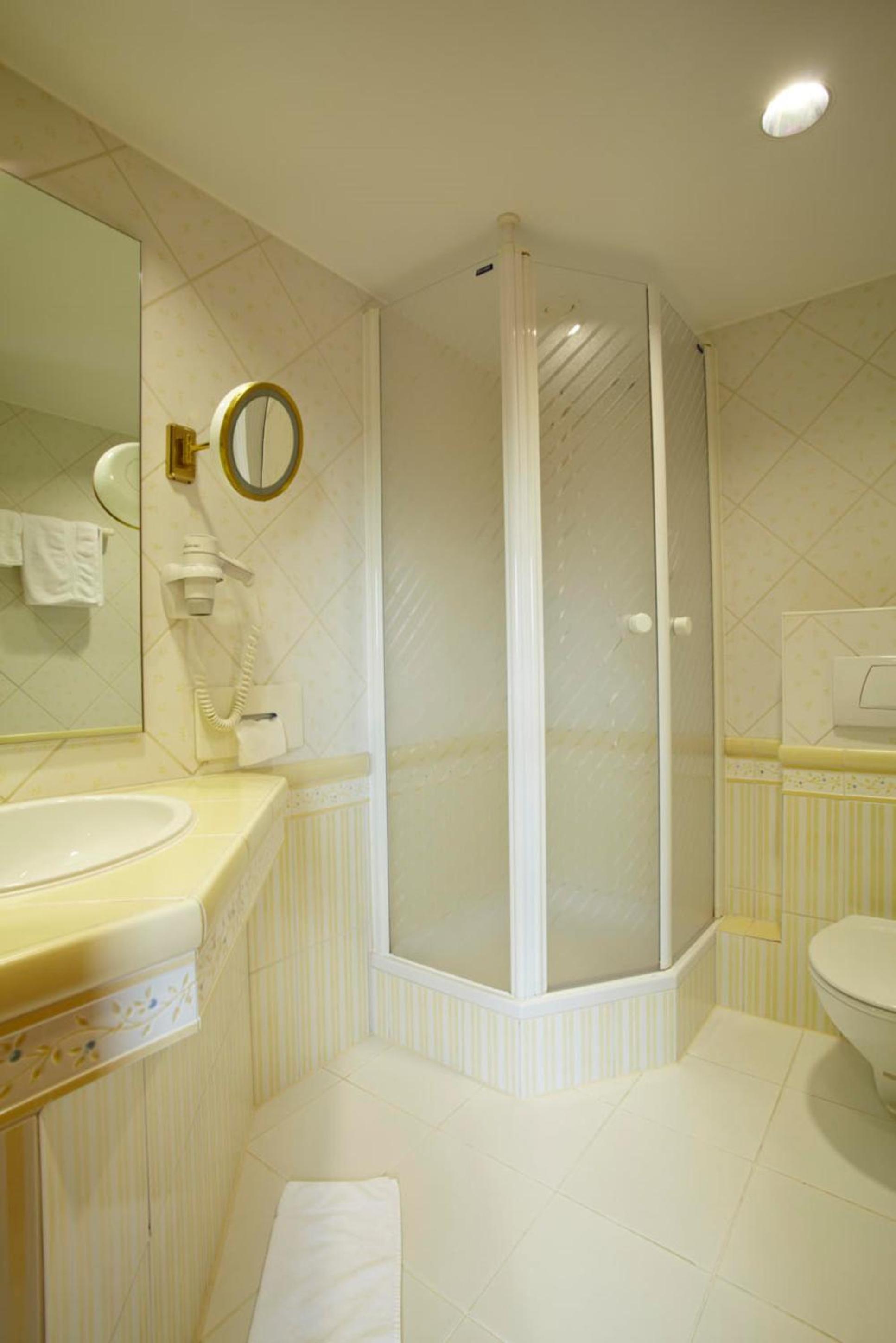 Comfort Double Room - Photo 4