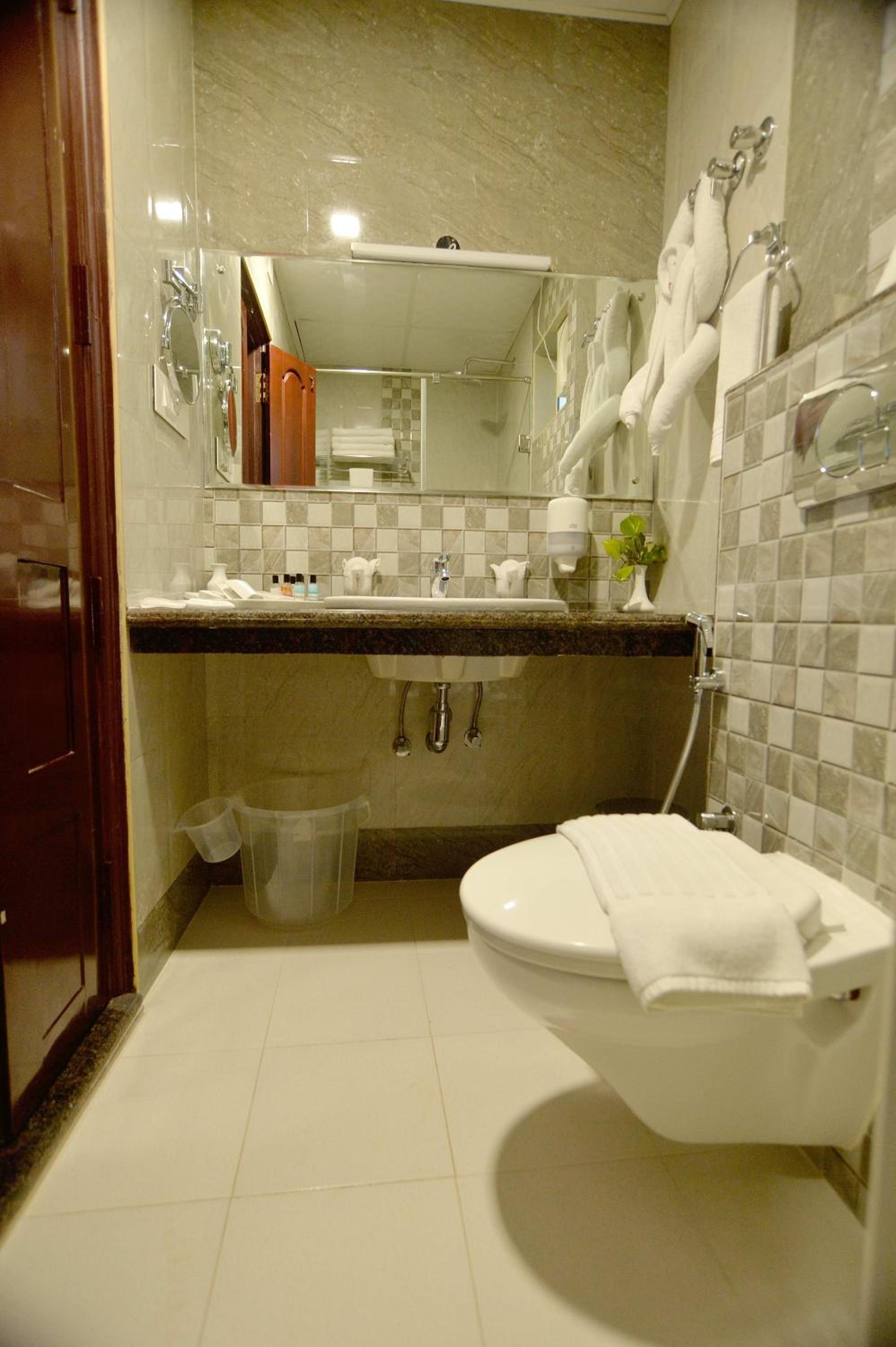 Standard Double Room (No Balcony & No View) photo 2