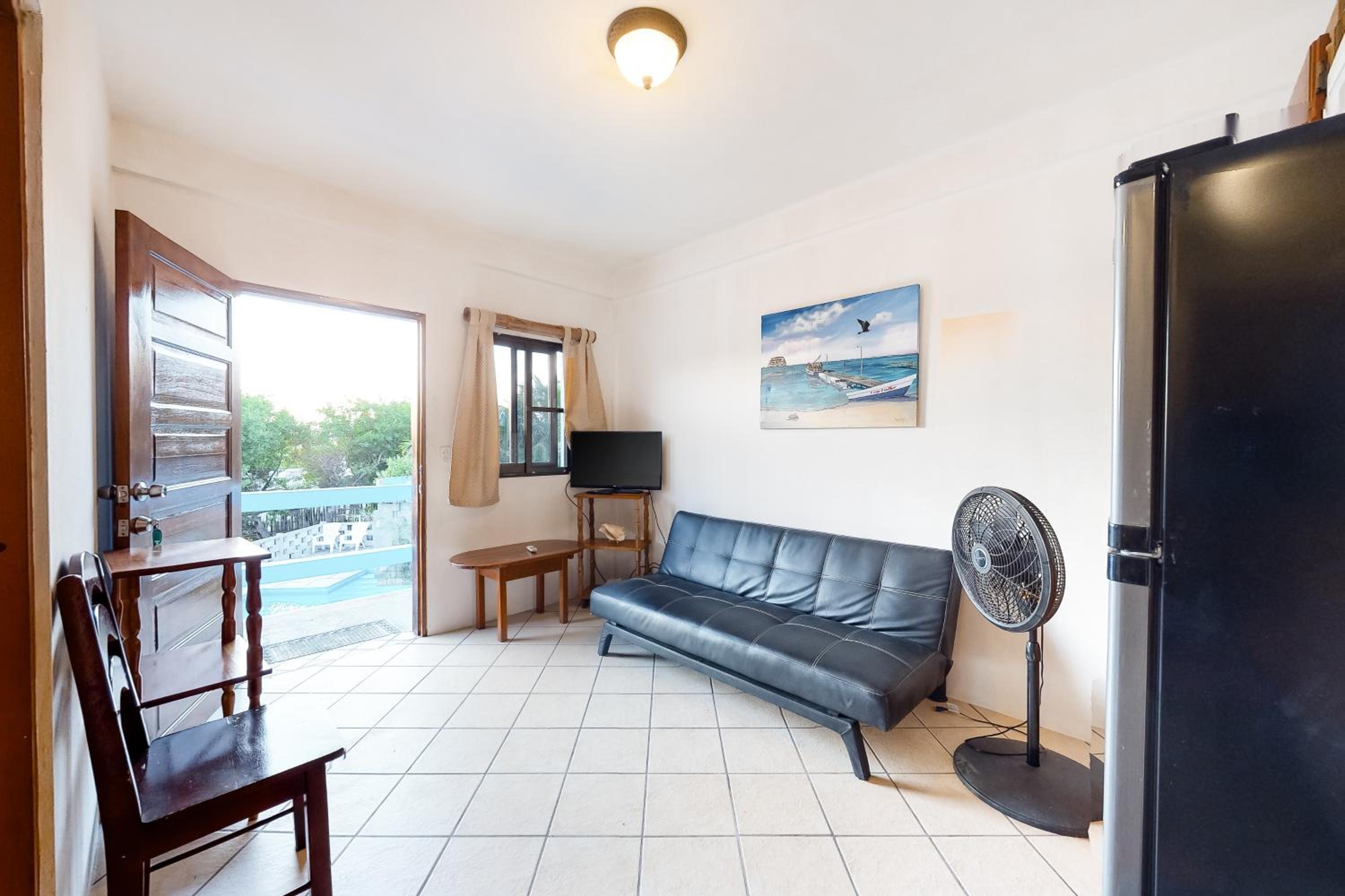 One Bedroom Suite  photo 3