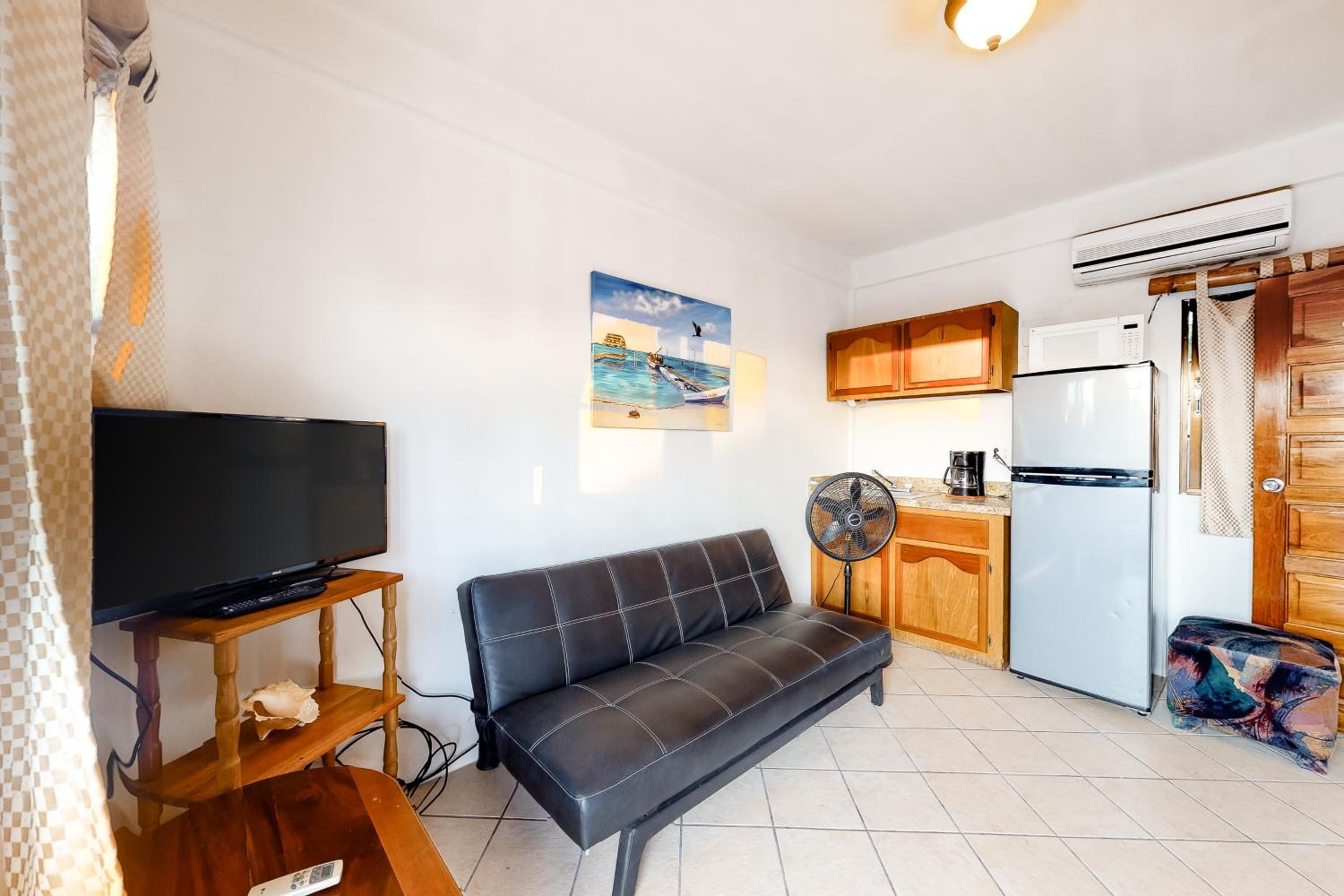 One Bedroom Suite  photo 1