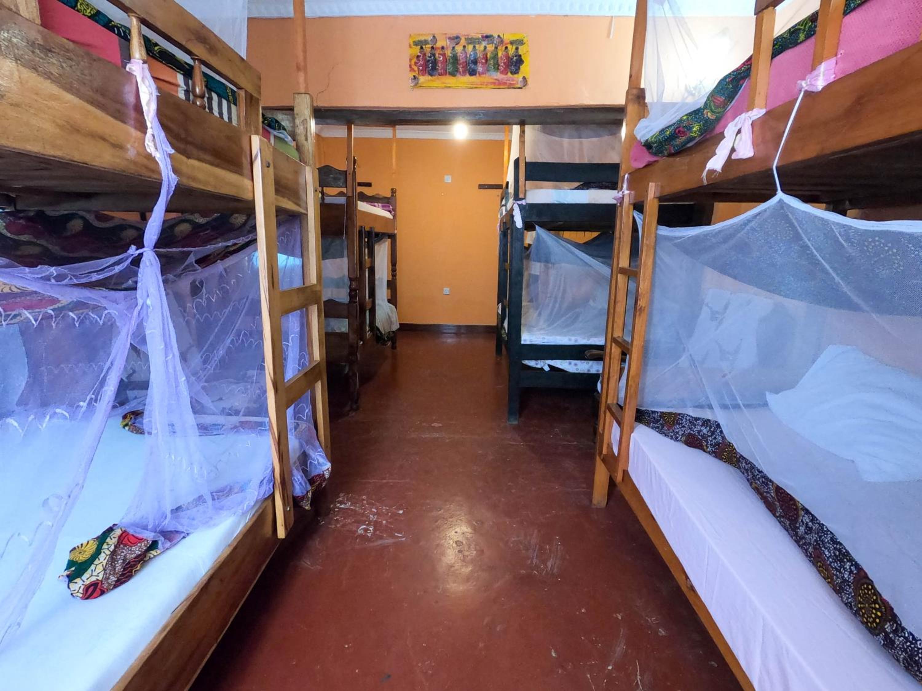 Bed in 8-Bed Mixed Dormitory Room