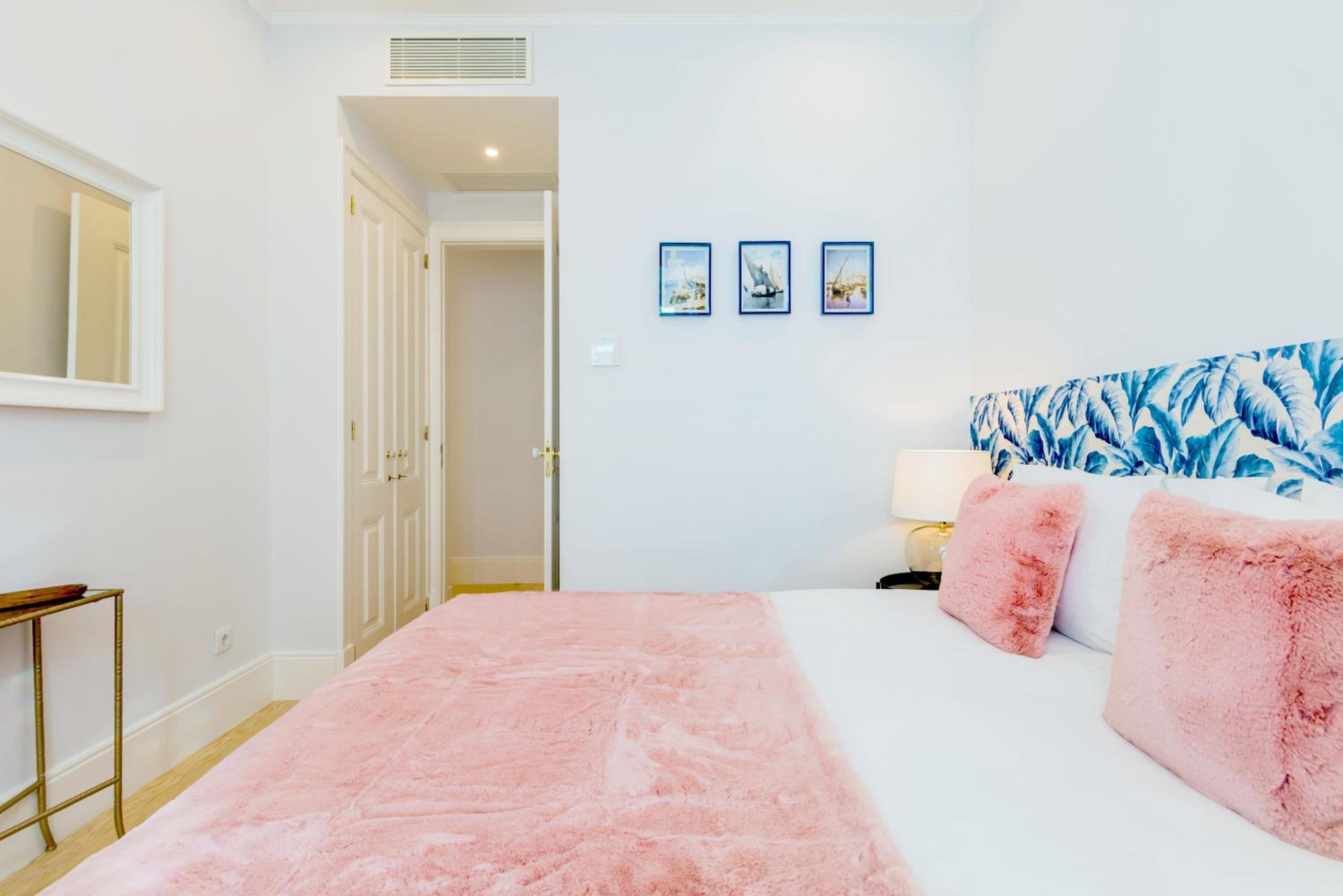 Apartment - Photo 12