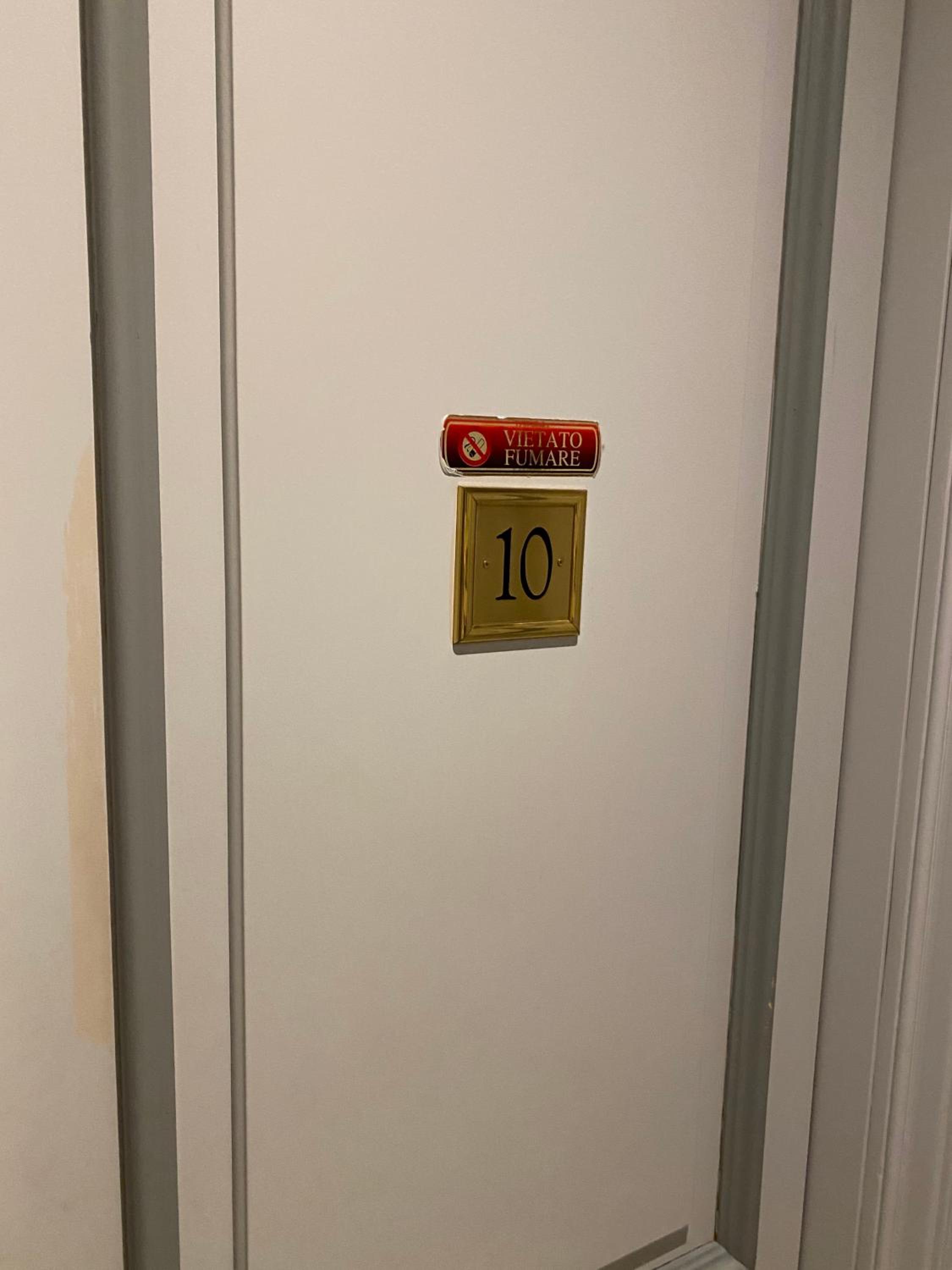 Double Room - Photo 13