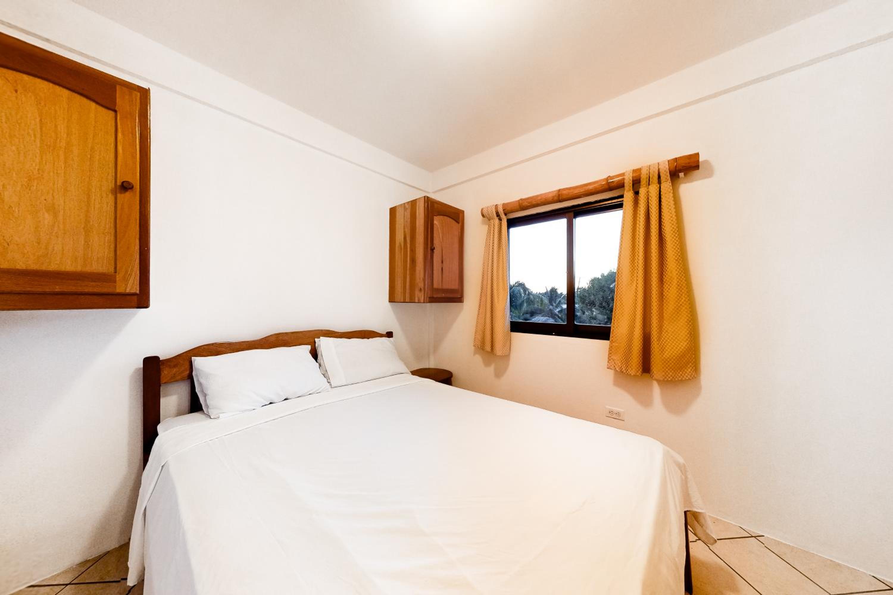 One-Bedroom Suite photo 3