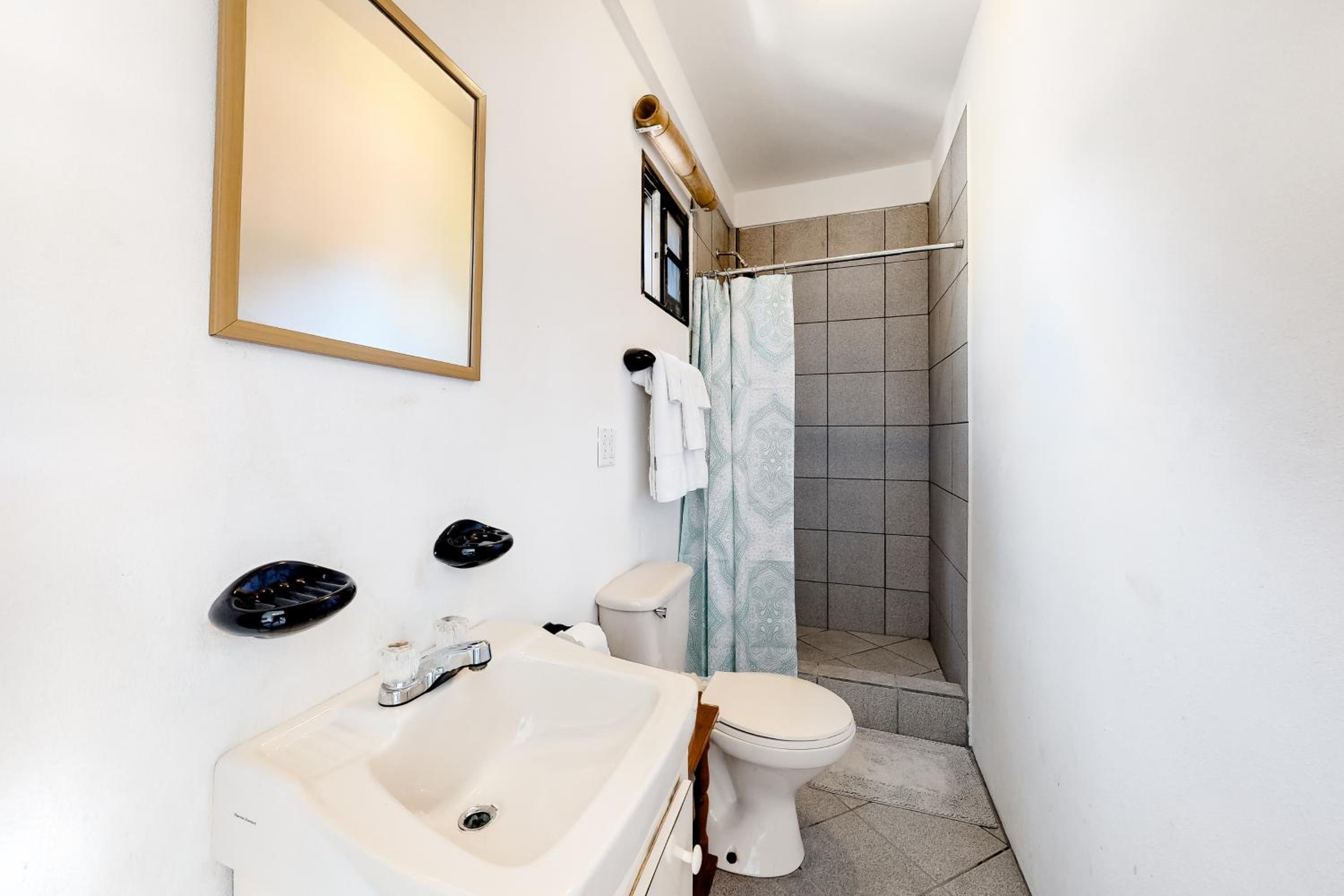 One-Bedroom Suite photo 3