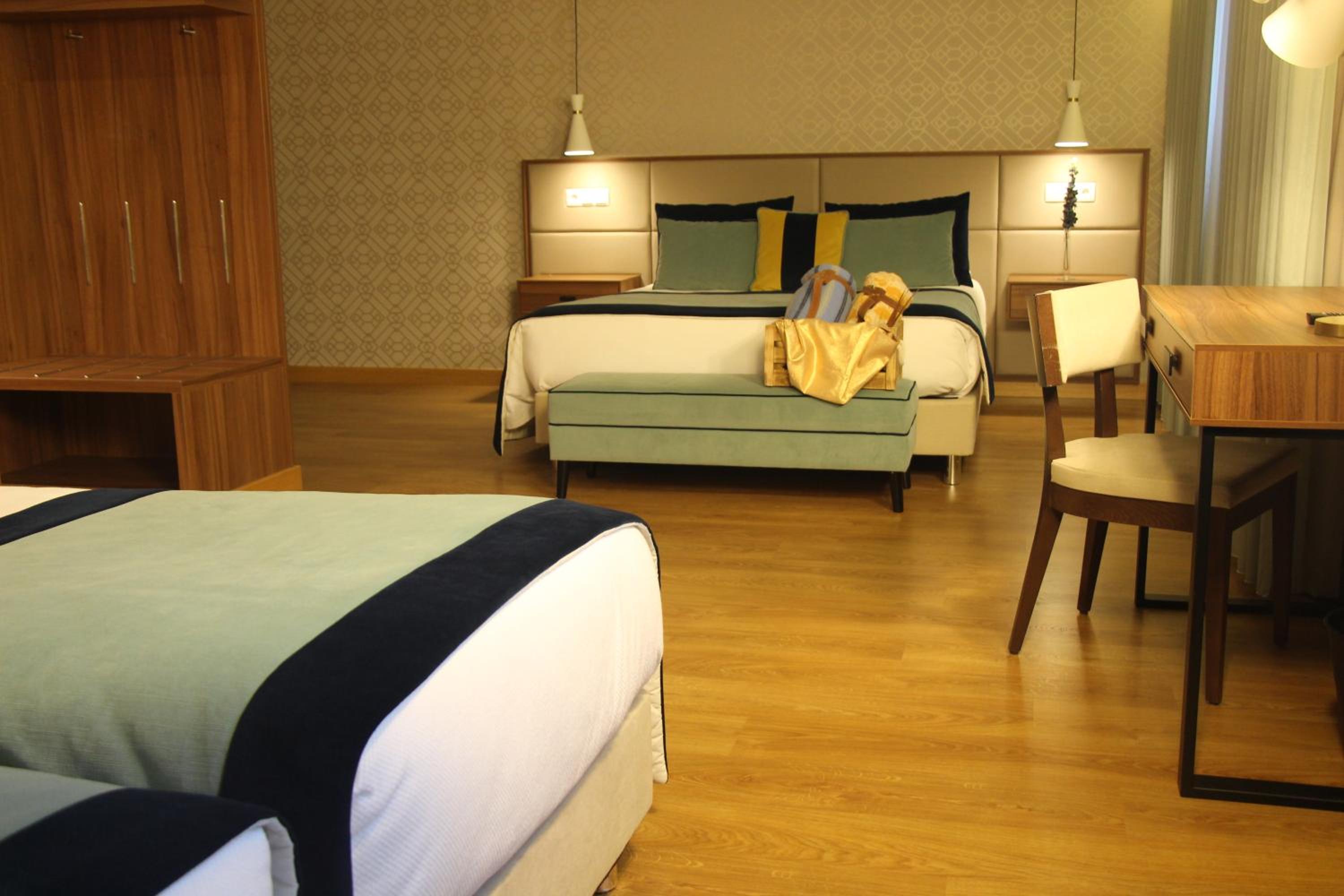 Triple Room - Photo 2