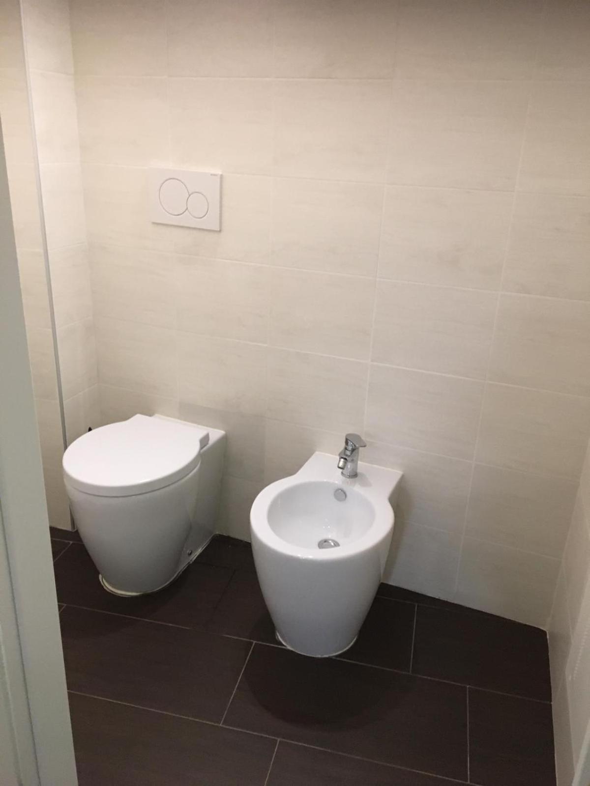 Standard Double Room - Photo 7