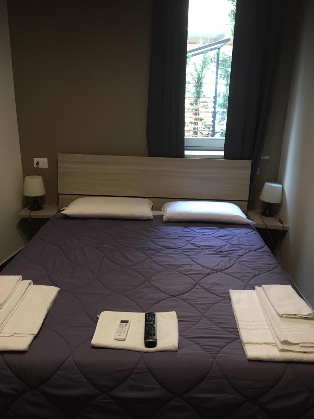 Standard Double Room - Photo 1