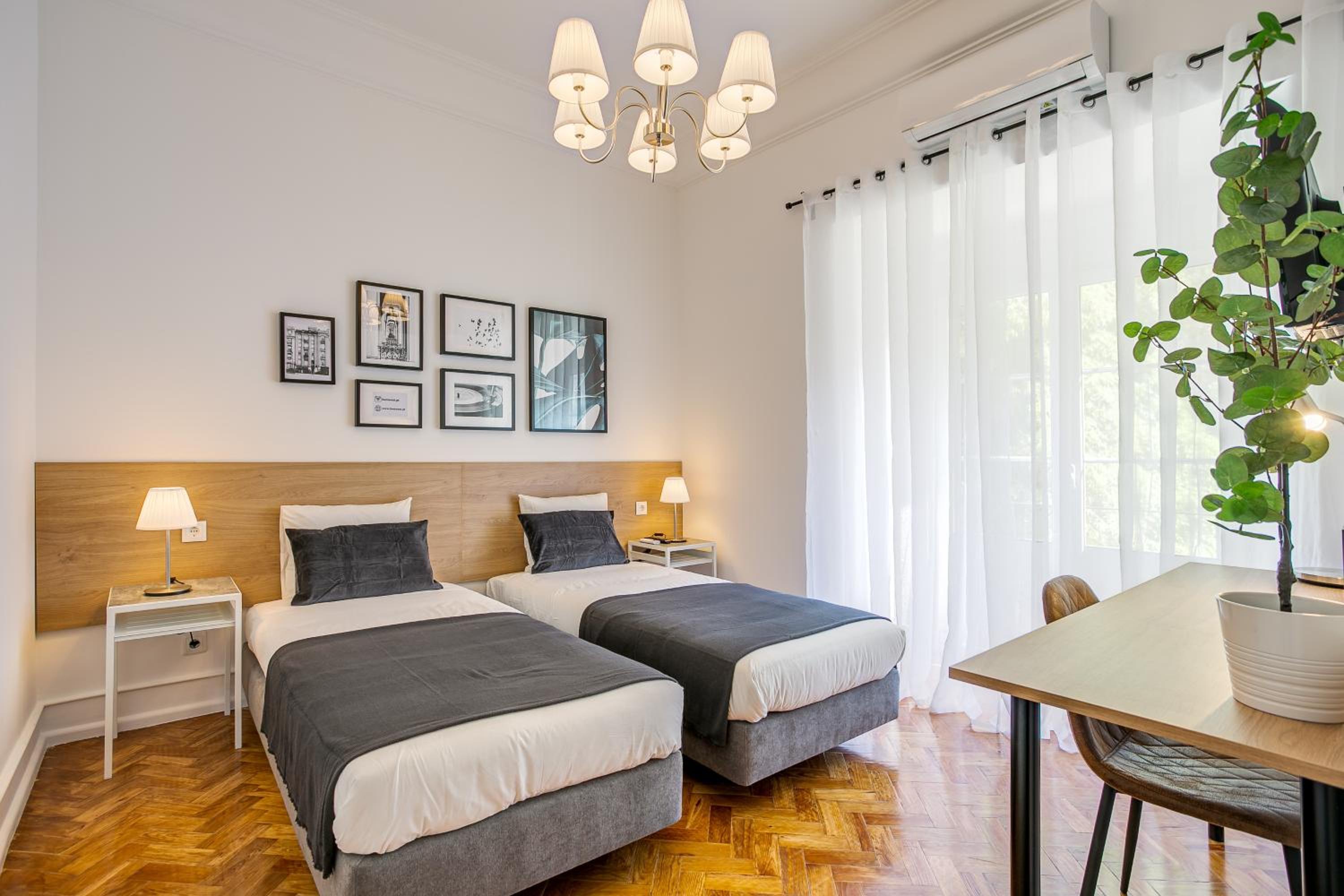 Junior Suite with Balcony photo 1