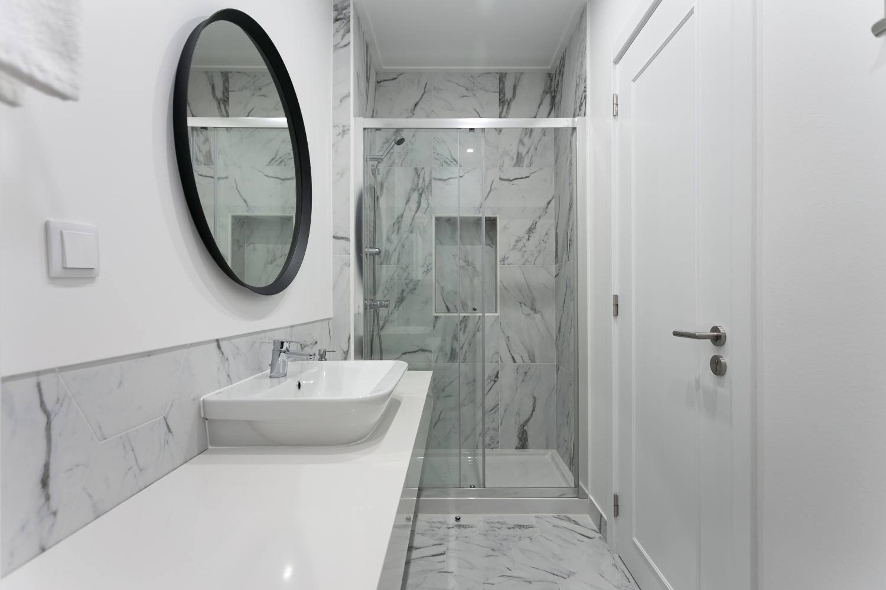 Deluxe Suite - Photo 5