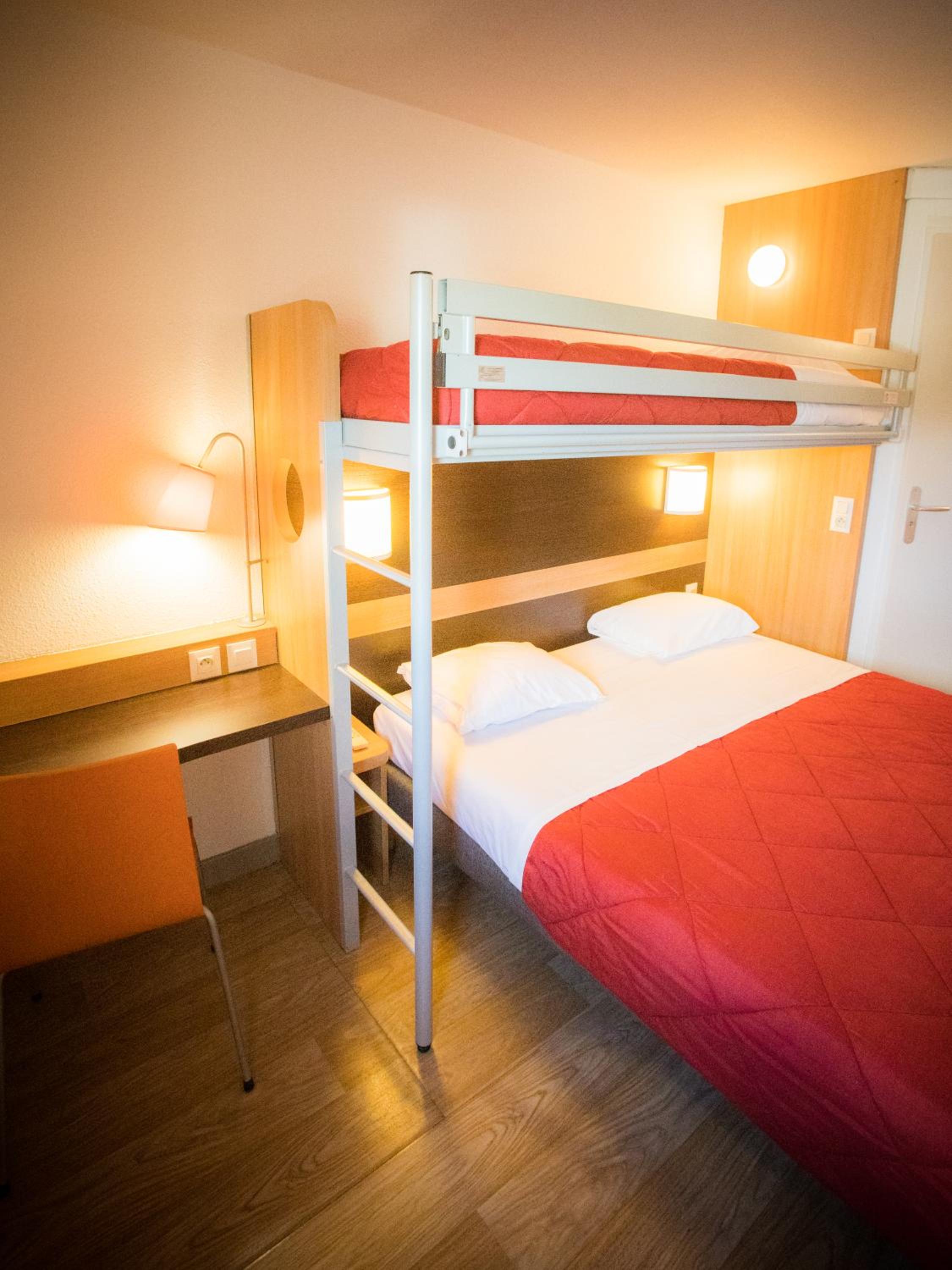 B&B HOTEL Lisieux Parc des Expositions