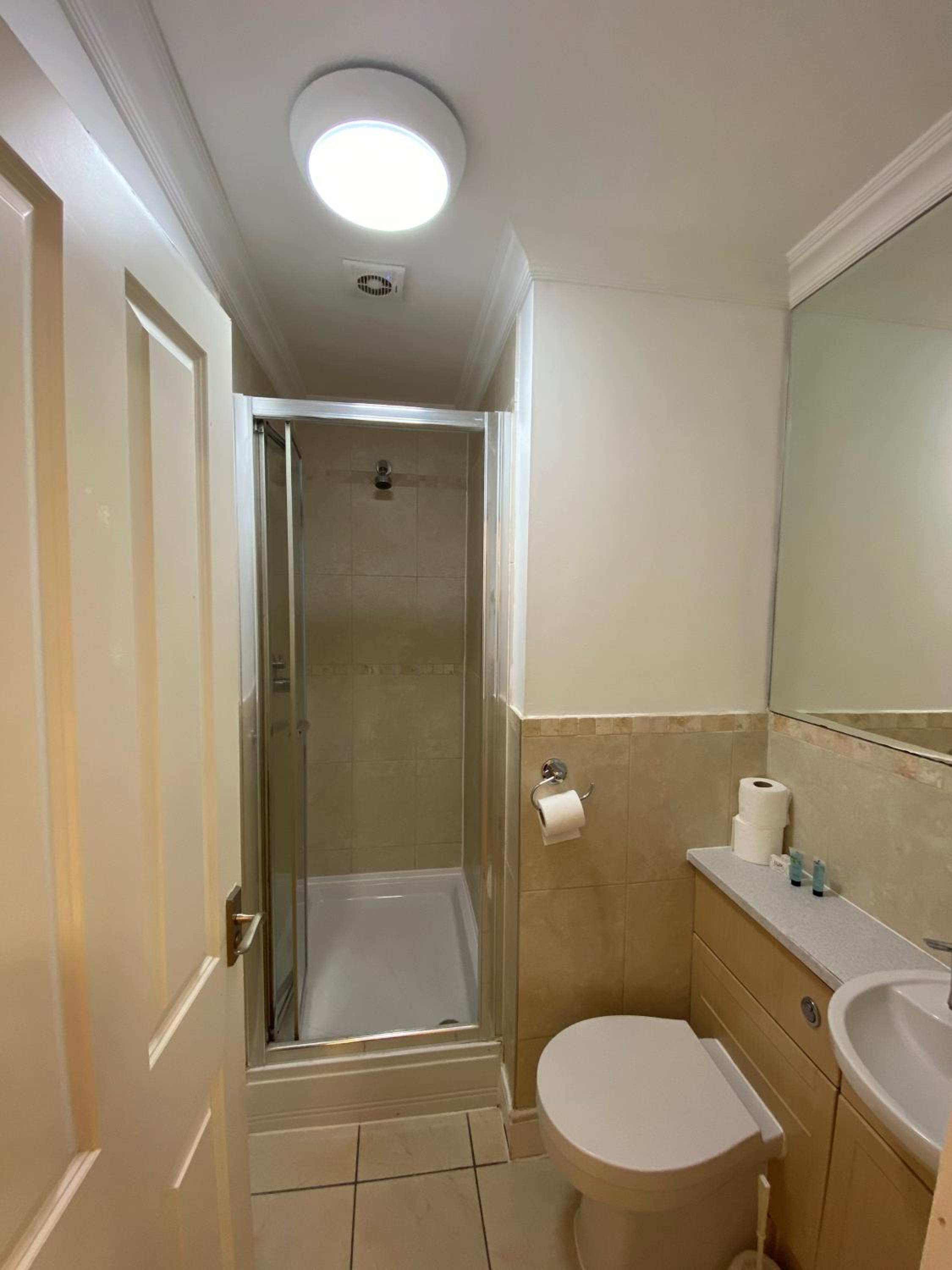 Single Room photo 3