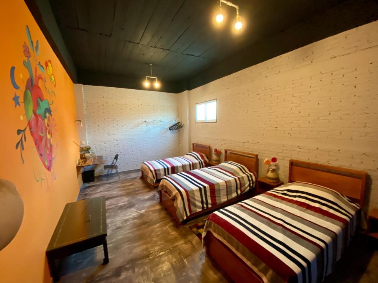 Basic Triple Room with Shared Bathroom