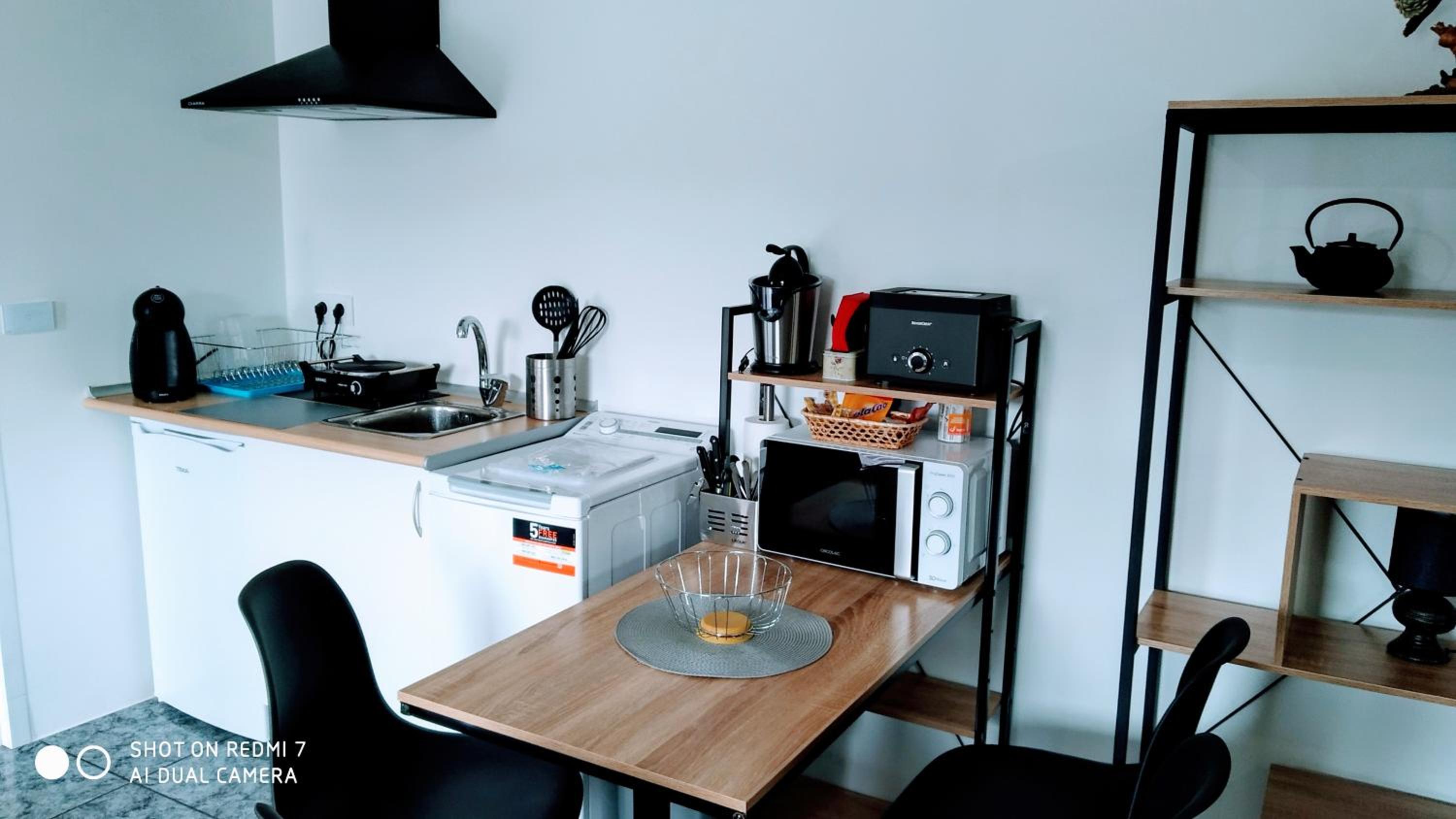 One-Bedroom Apartment photo 2