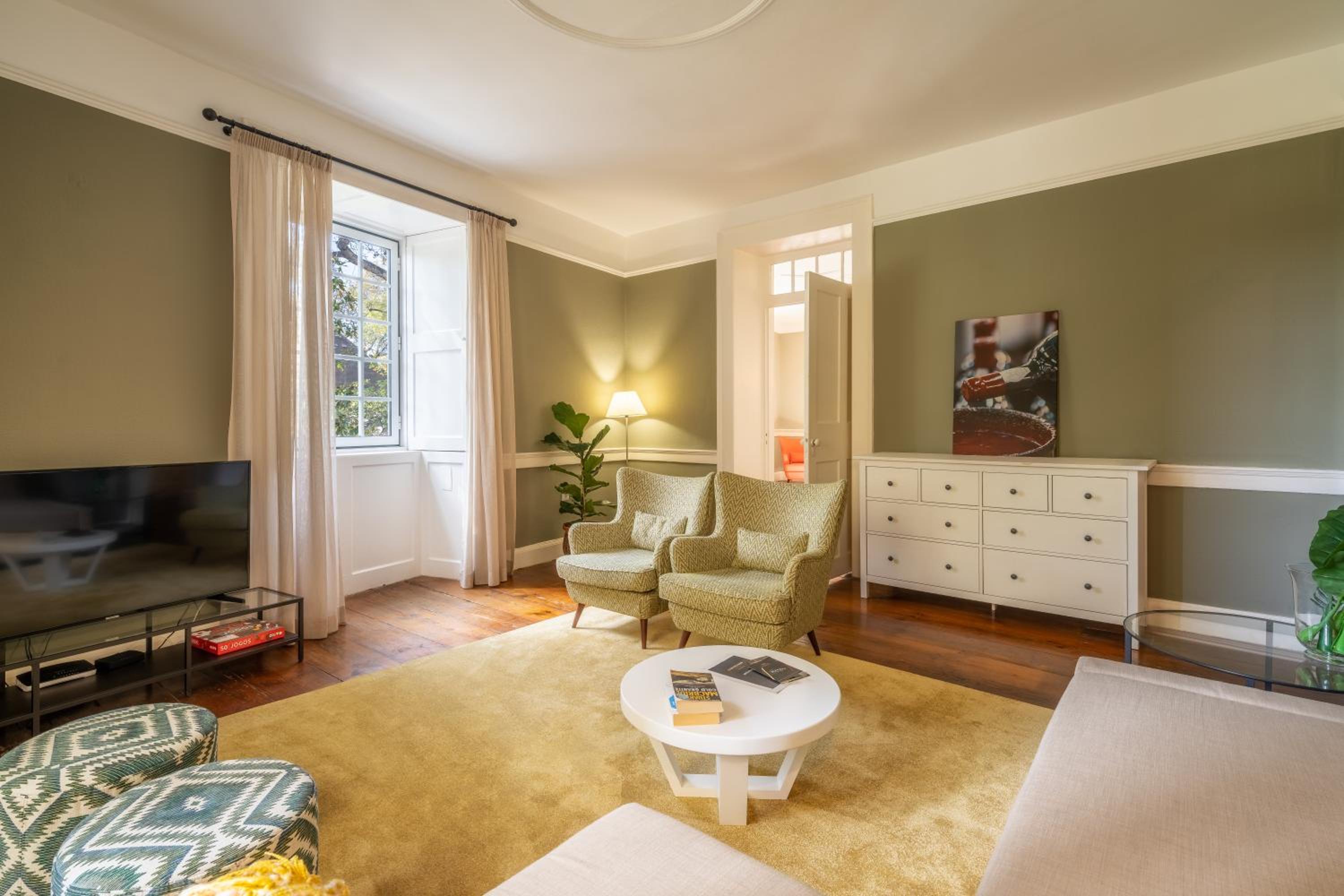 Two-Bedroom Apartment with Garden View photo 1
