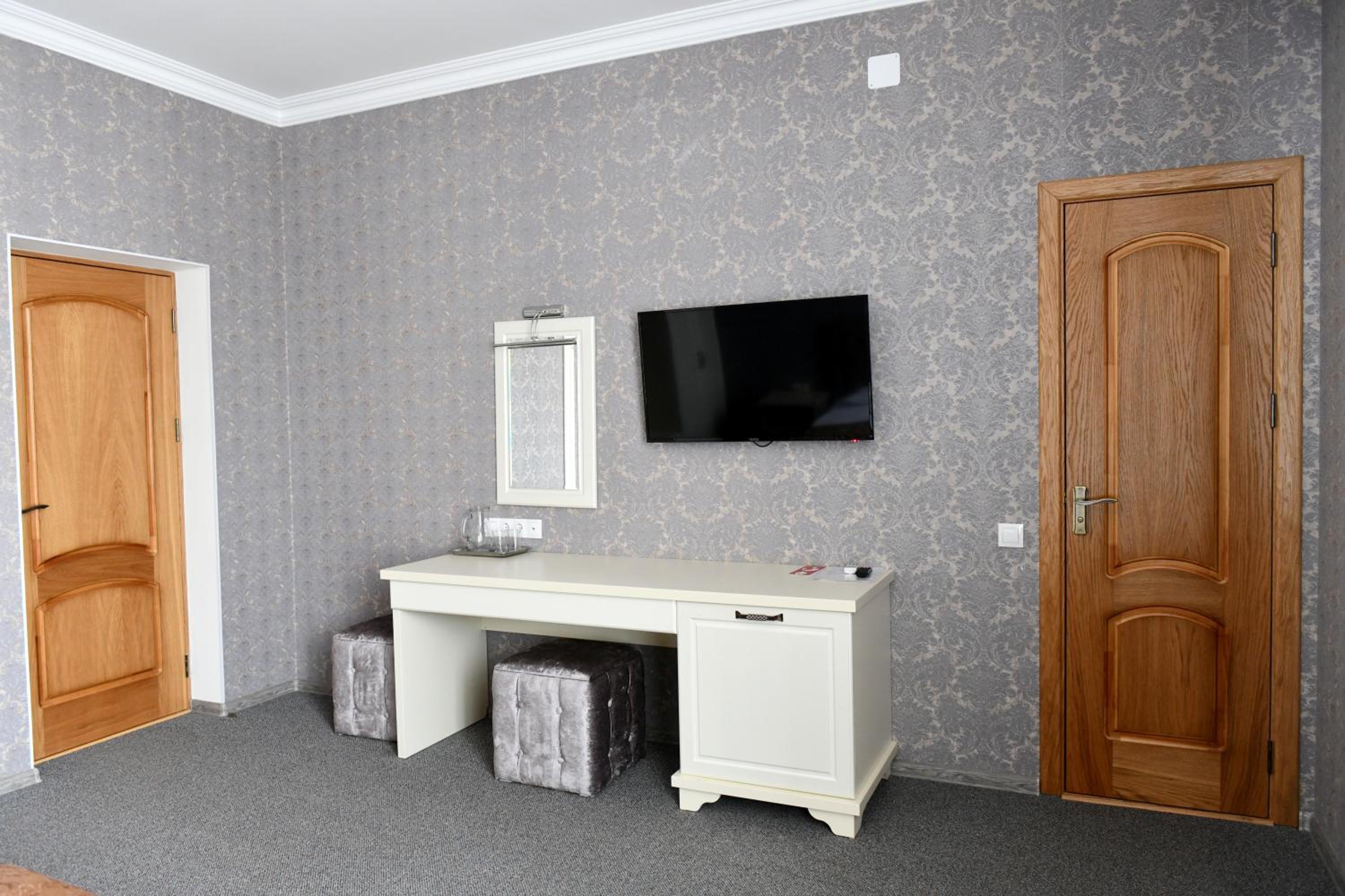 Standard Suite